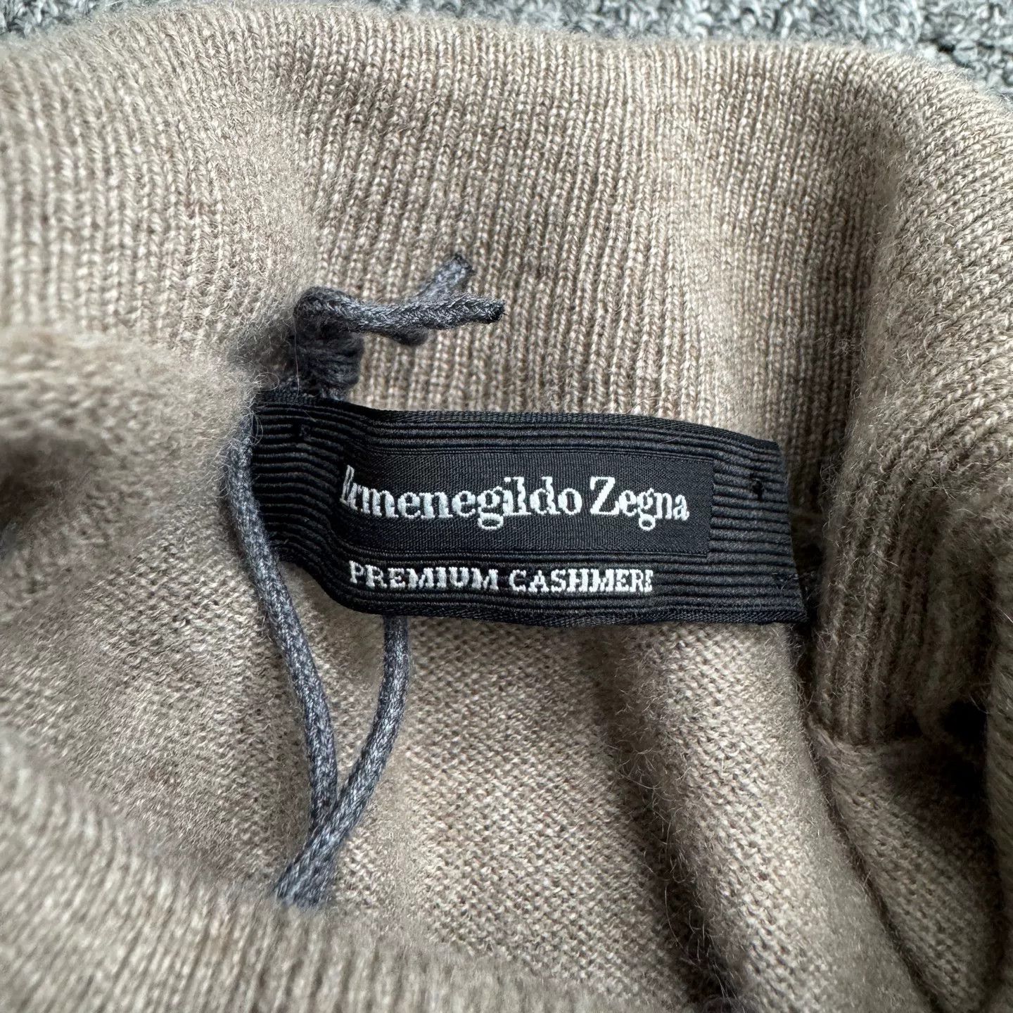 Ermenegildo Zegna Ermenegildo Zegna Lapel Cashmere Sweater Size US XL / EU 56 / 4 - 2 Thumbnail