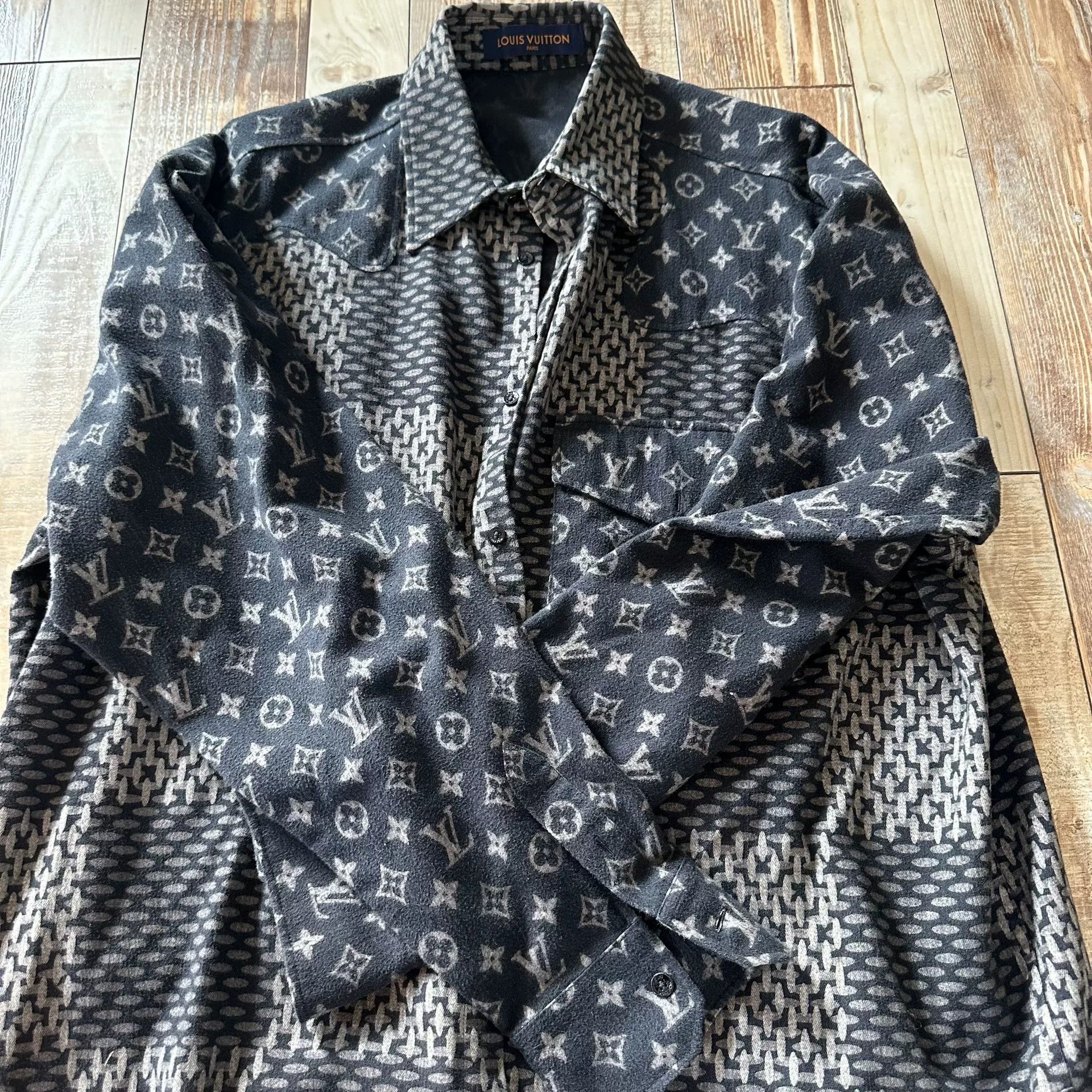 Louis Vuitton Louis Vuitton x Nigo Patchwork Monogram Shirt Size US XXL / EU 58 / 5 - 5 Thumbnail