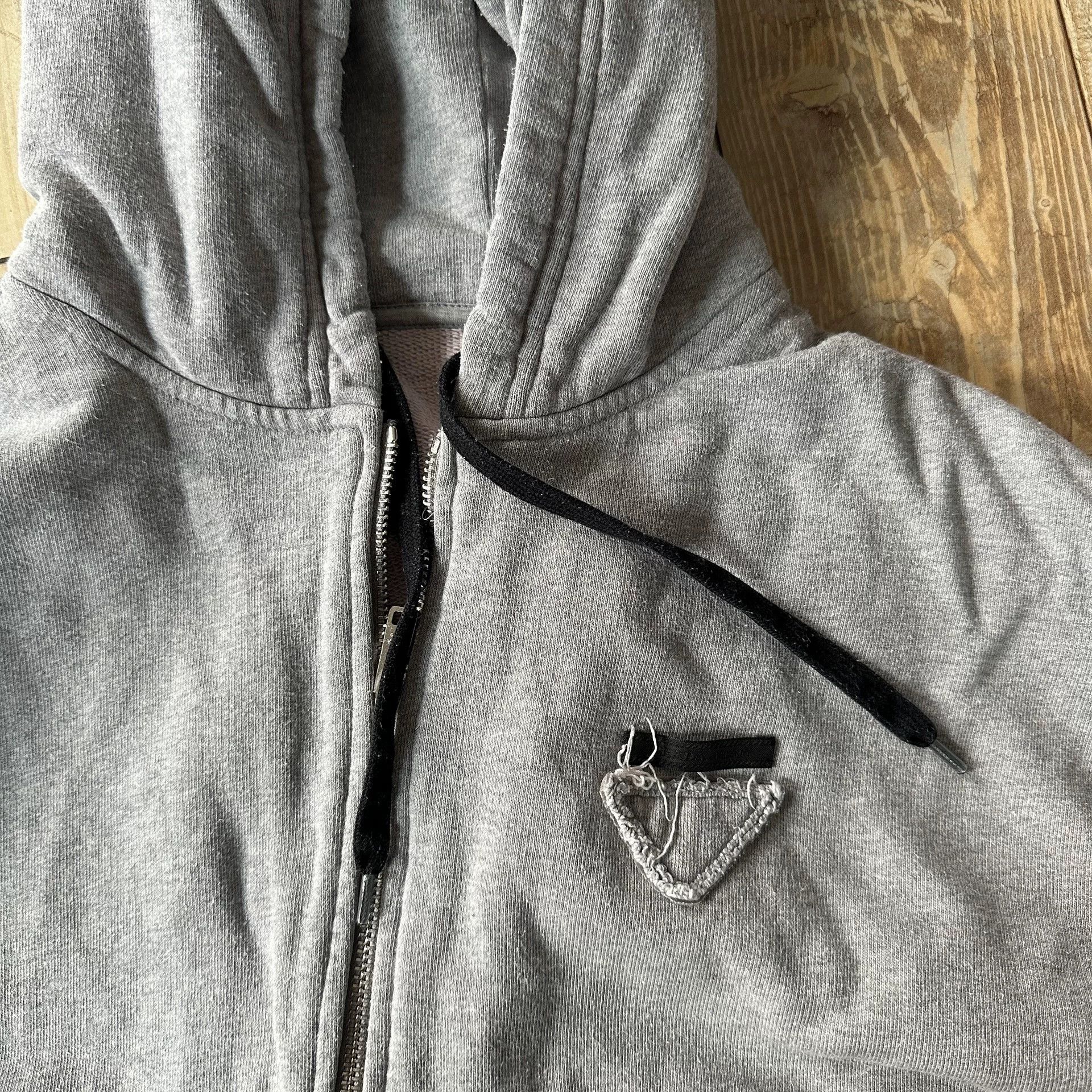 Prada Prada Gray Hooded Inverted Triangle Coat Size US M / EU 48-50 / 2 - 3 Thumbnail