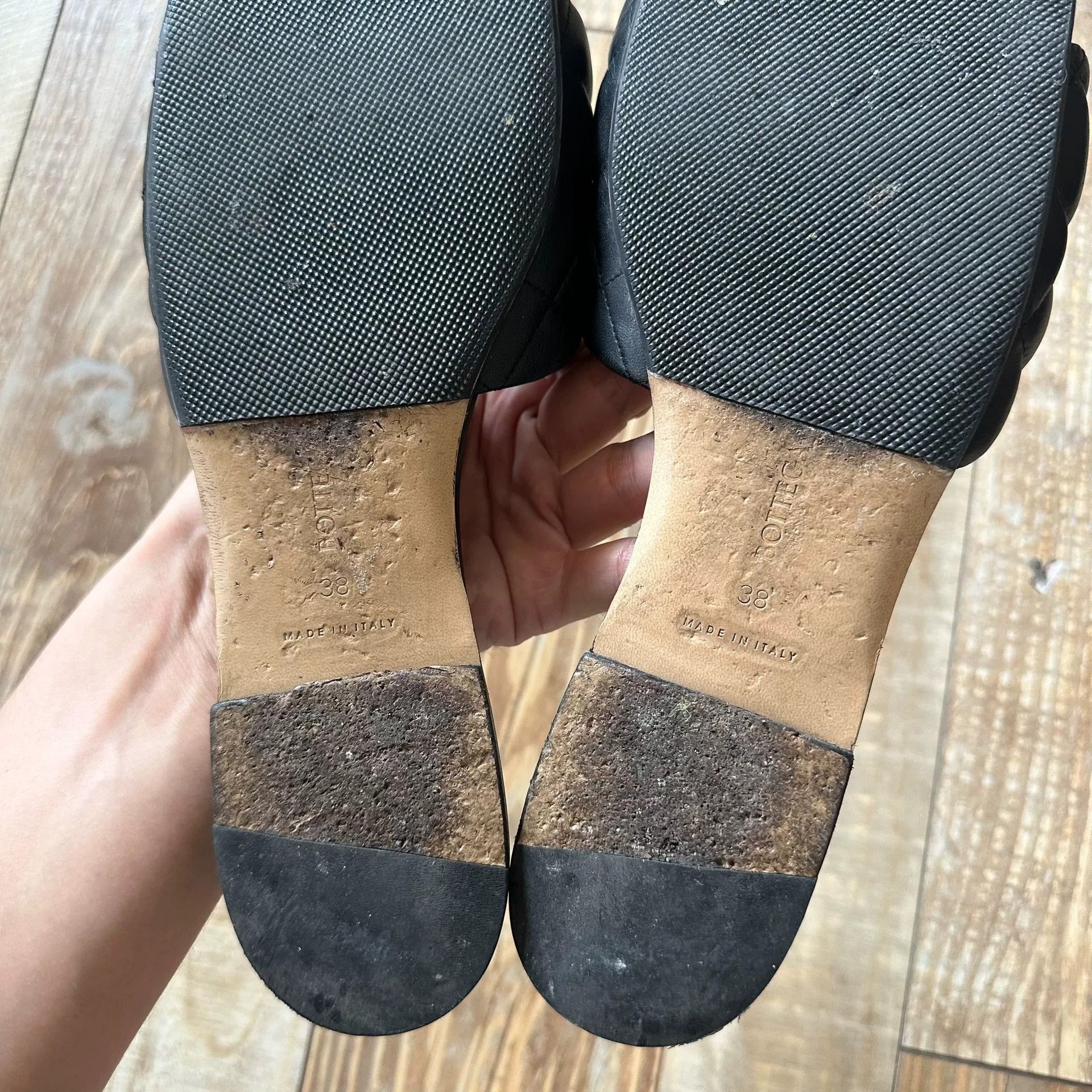 Bottega Veneta Bottega Veneta Quilted Leather Slippers Size US 7 / IT 37 - 6 Thumbnail