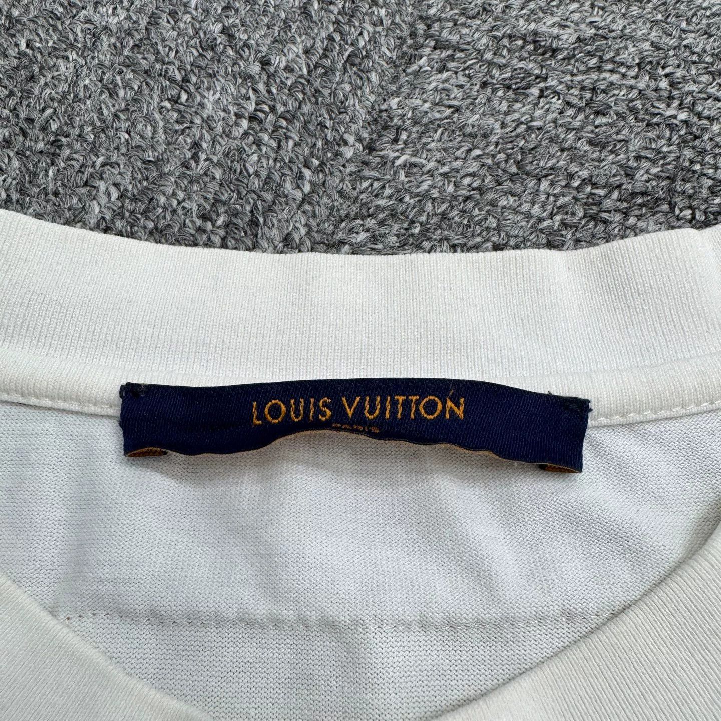Louis Vuitton Louis Vuitton Paratrooper Short Sleeve Size US S / EU 44-46 / 1 - 2 Thumbnail