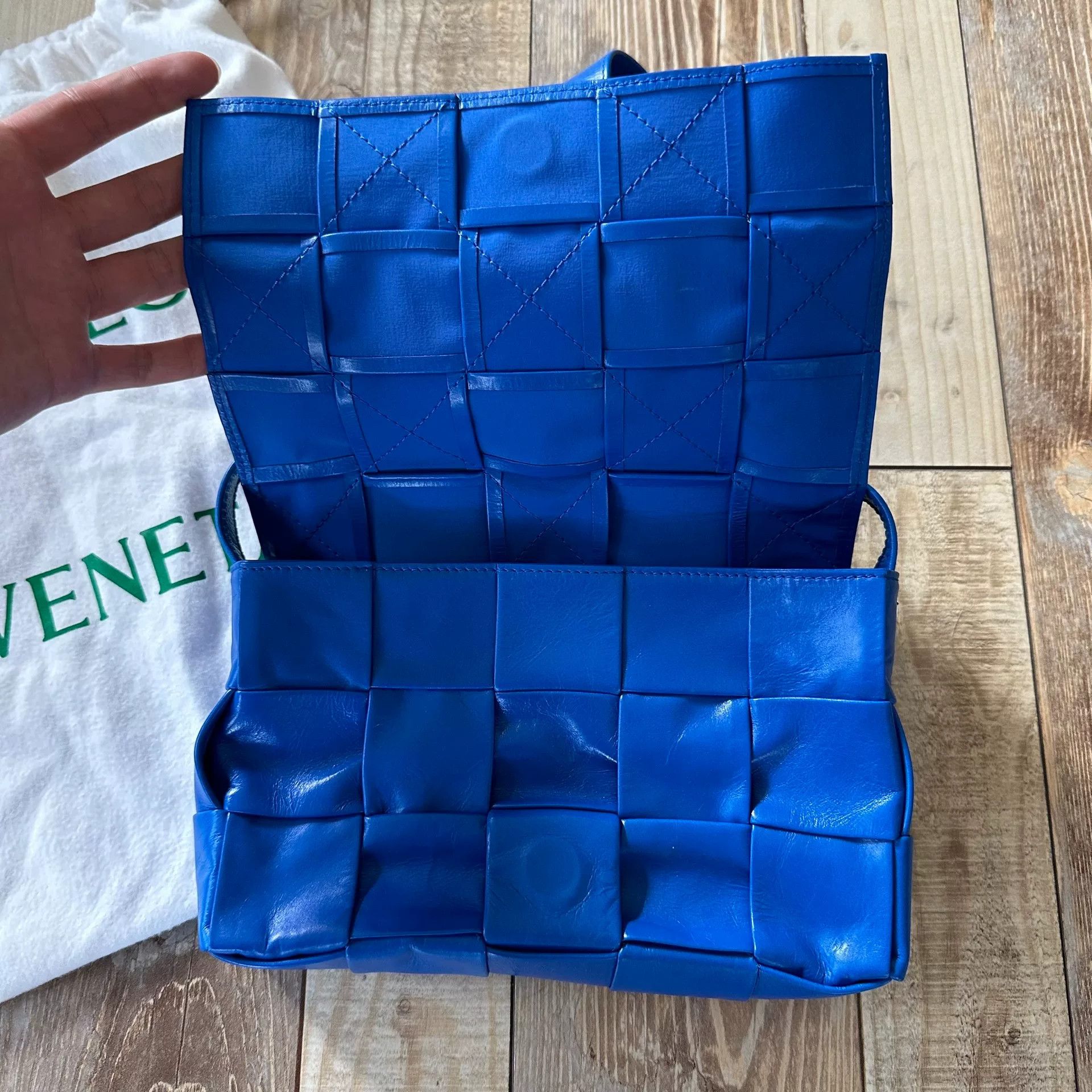 Bottega Veneta Bottega Veneta Blue Woven Crossbody Bag Size ONE SIZE - 4 Thumbnail