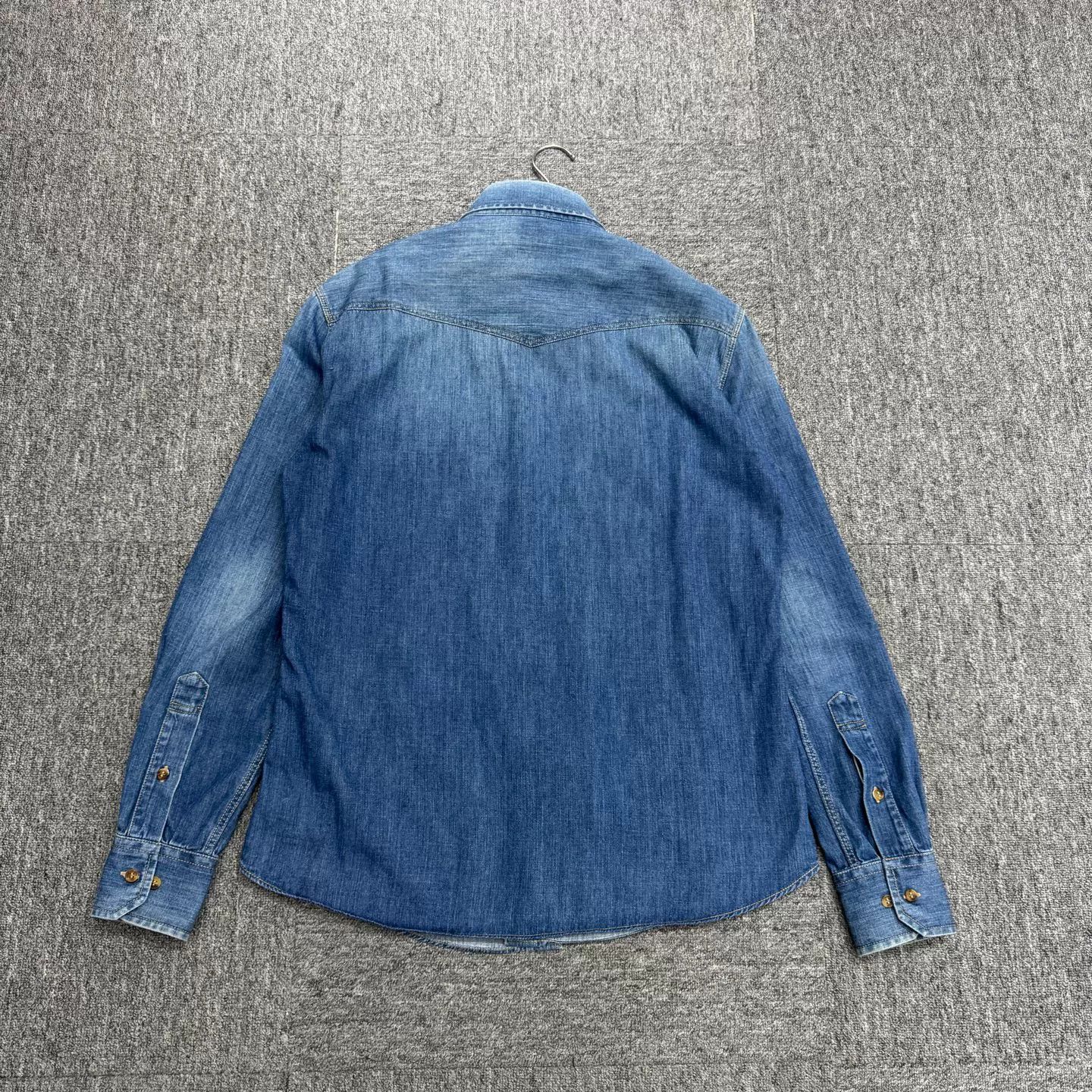 Brunello Cucinelli Brunello Cucinelli Washed Denim Shirt Size US M / EU 48-50 / 2 - 5 Thumbnail