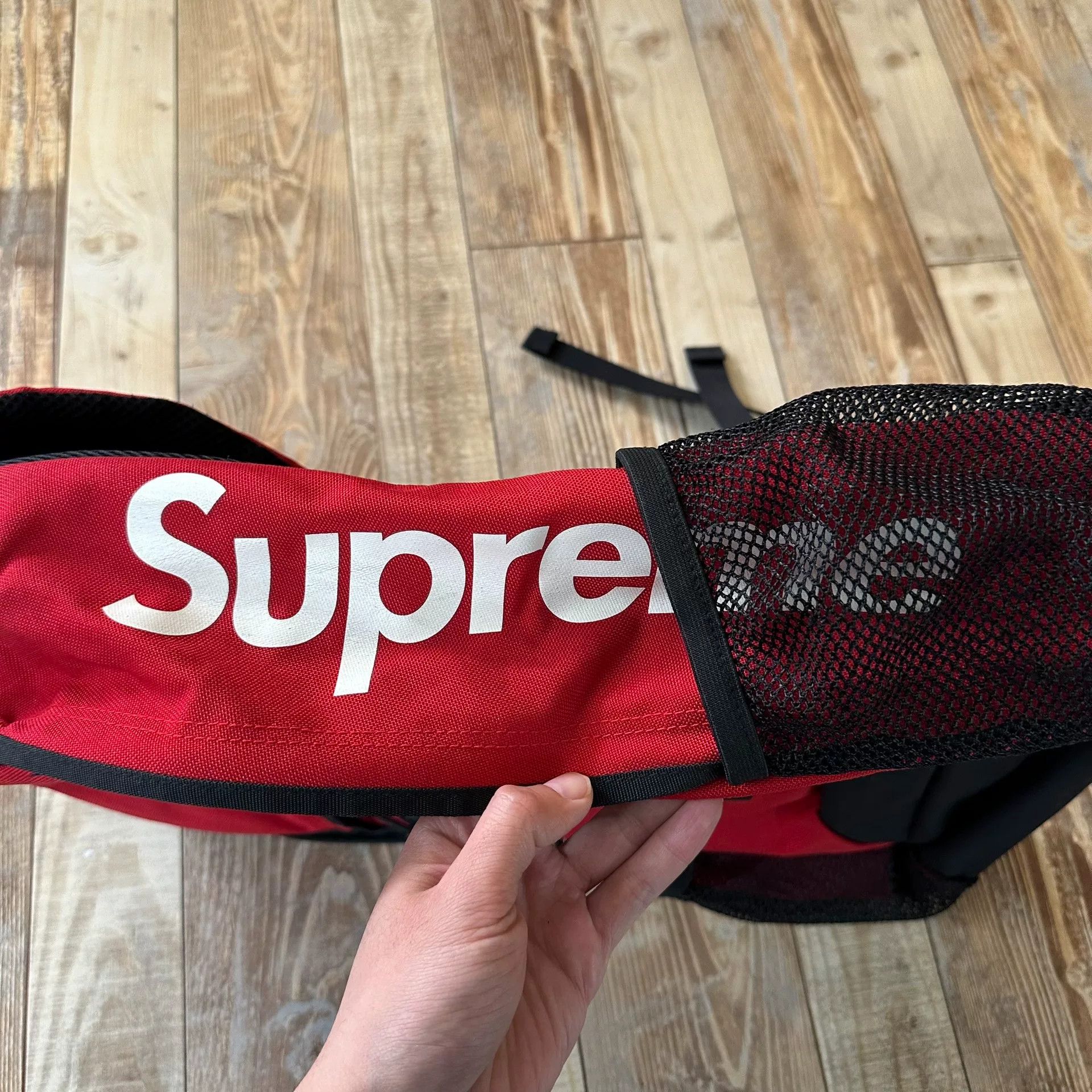 Supreme Supreme Red Logo Sports Backpack Size ONE SIZE - 5 Thumbnail