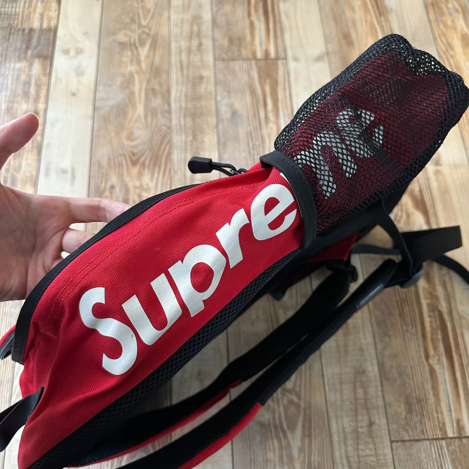 Supreme Supreme Red Logo Sports Backpack Size ONE SIZE - 8 Thumbnail