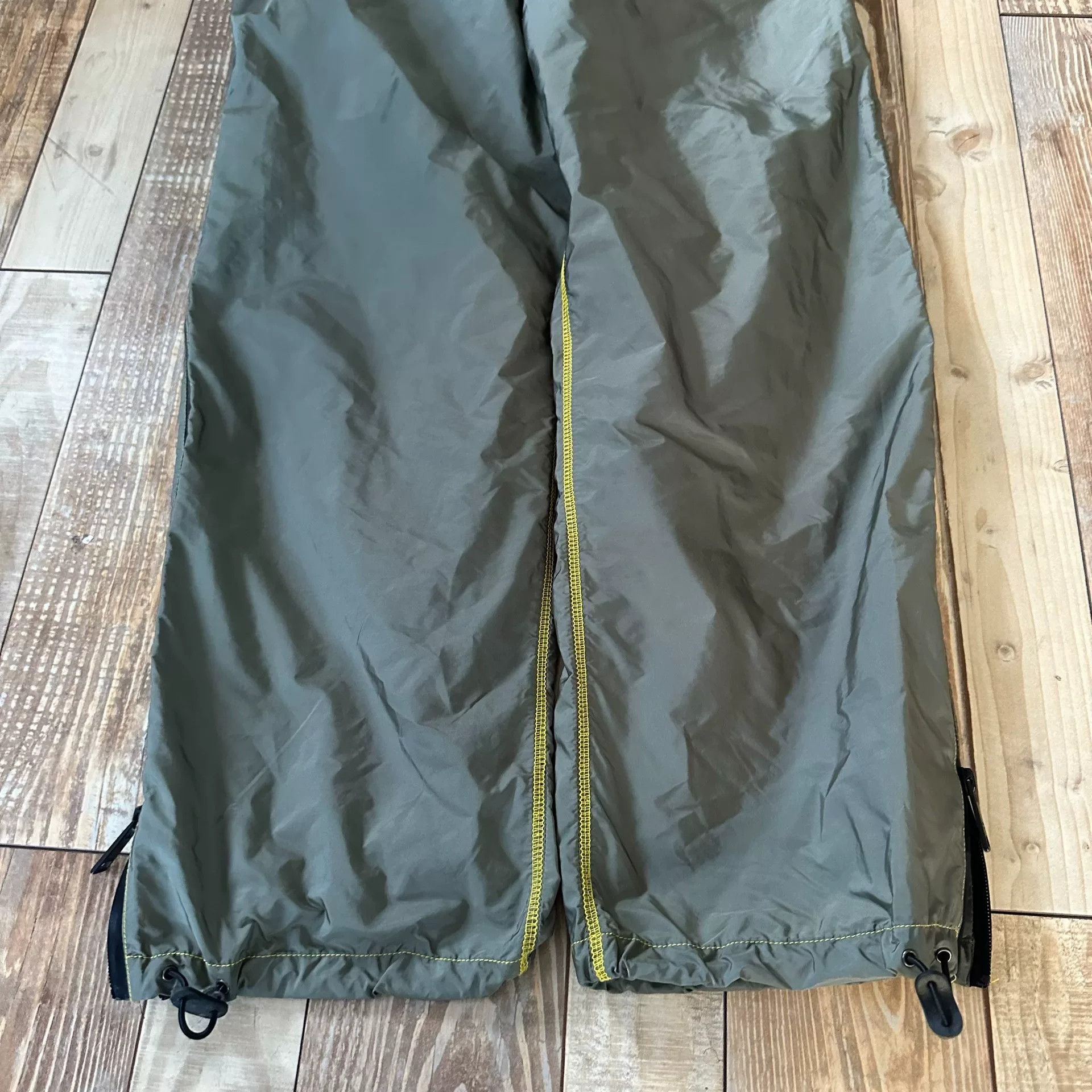 Prada Prada 24SS Re-Nylon Tech Fabric Pants Size US 34 / EU 50 - 7 Thumbnail