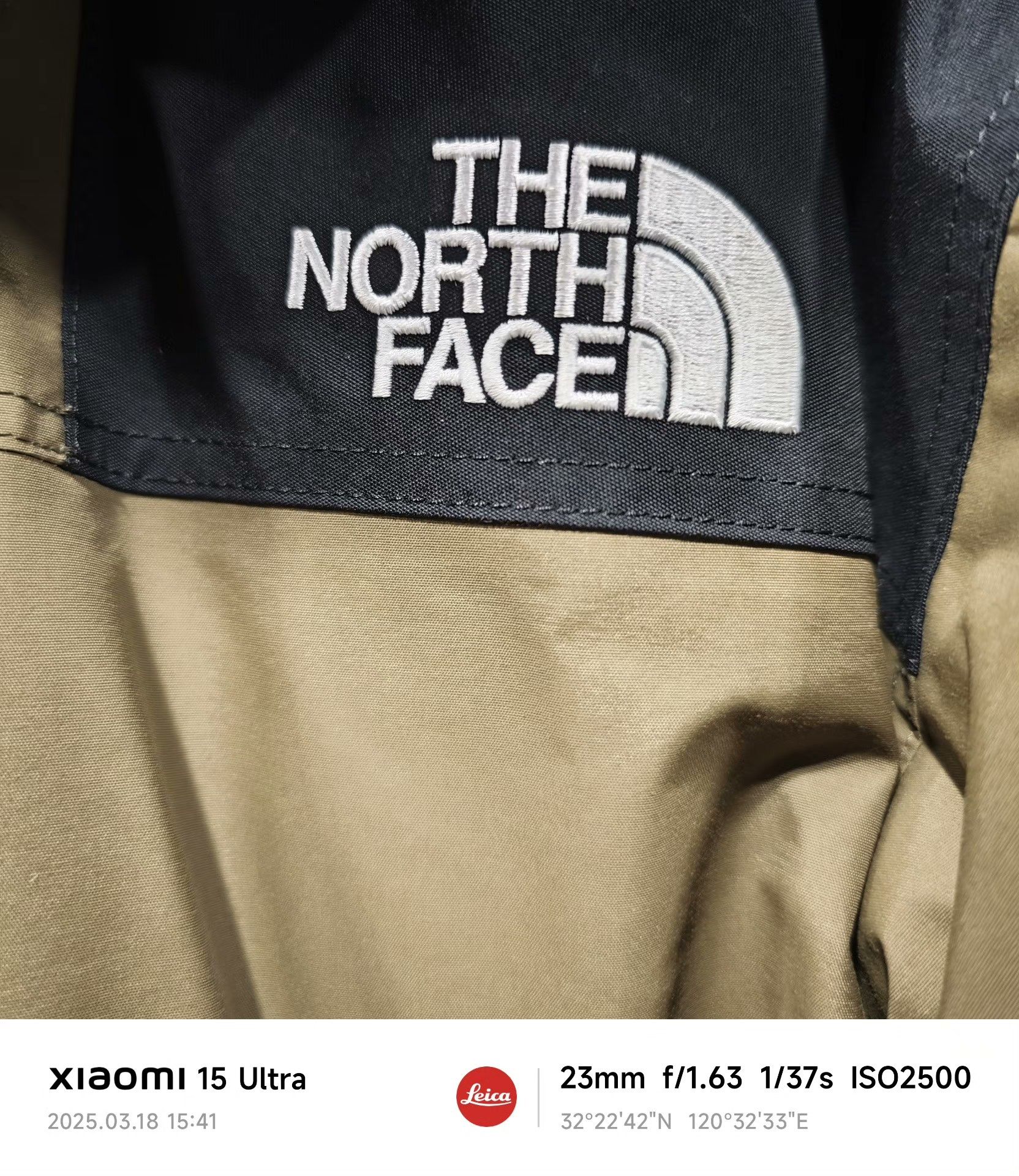 The North Face TNF Mountain Down Jacket Size US L / EU 52-54 / 3 - 3 Thumbnail
