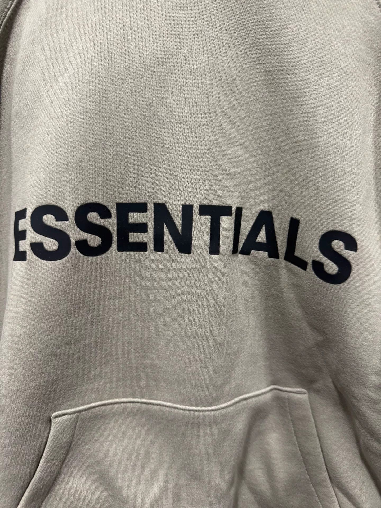 Fear of God Fear of God Essentials Solid Hoodie Size US S / EU 44-46 / 1 - 5 Thumbnail