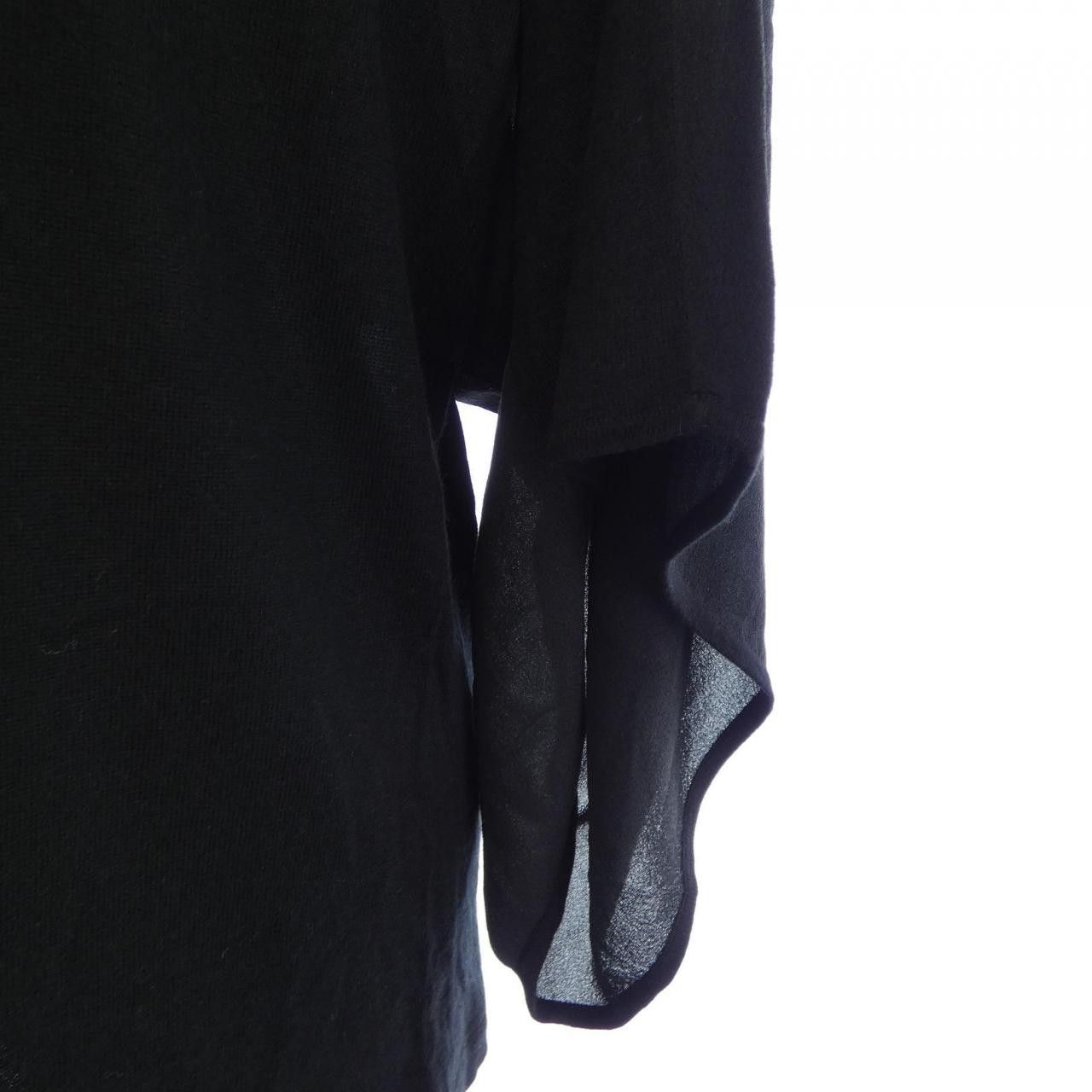 Other Other Escada Top Others Tops DUTY FREE for USA Size ONE SIZE - 6 Thumbnail