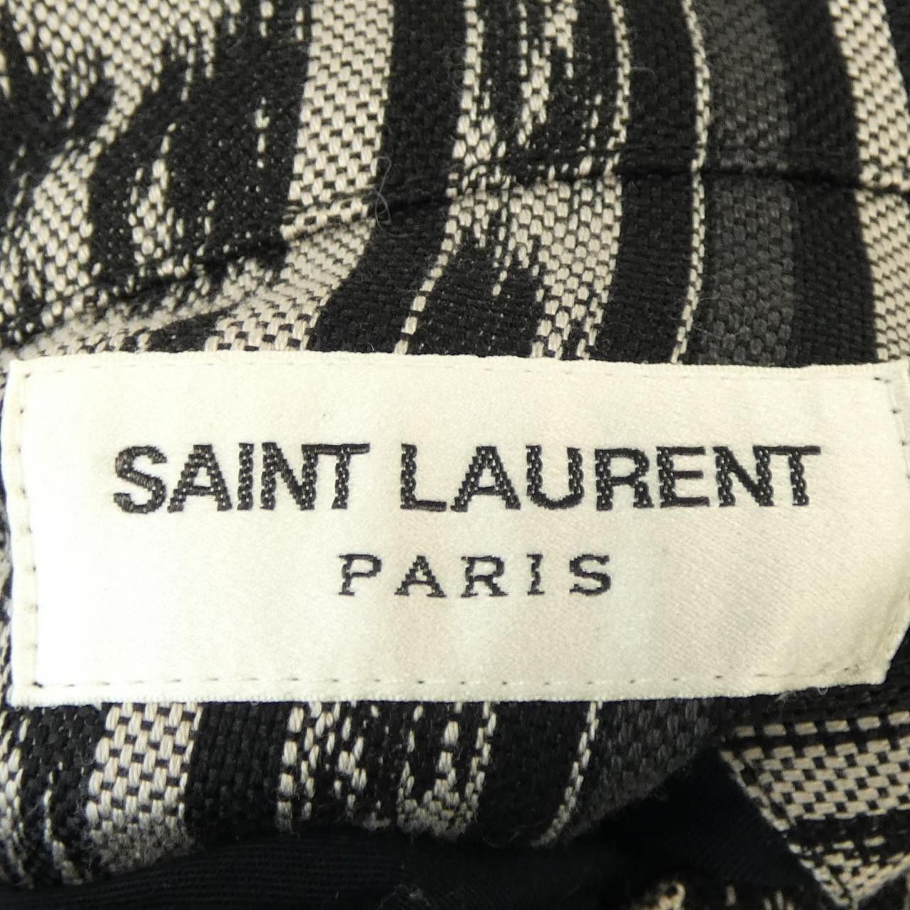 Yves Saint Laurent Yves Saint Laurent Saint Laurent Jacket Others Outerwear 506539Y617S DUTY FREE for USA Size ONE SIZE - 5 Thumbnail