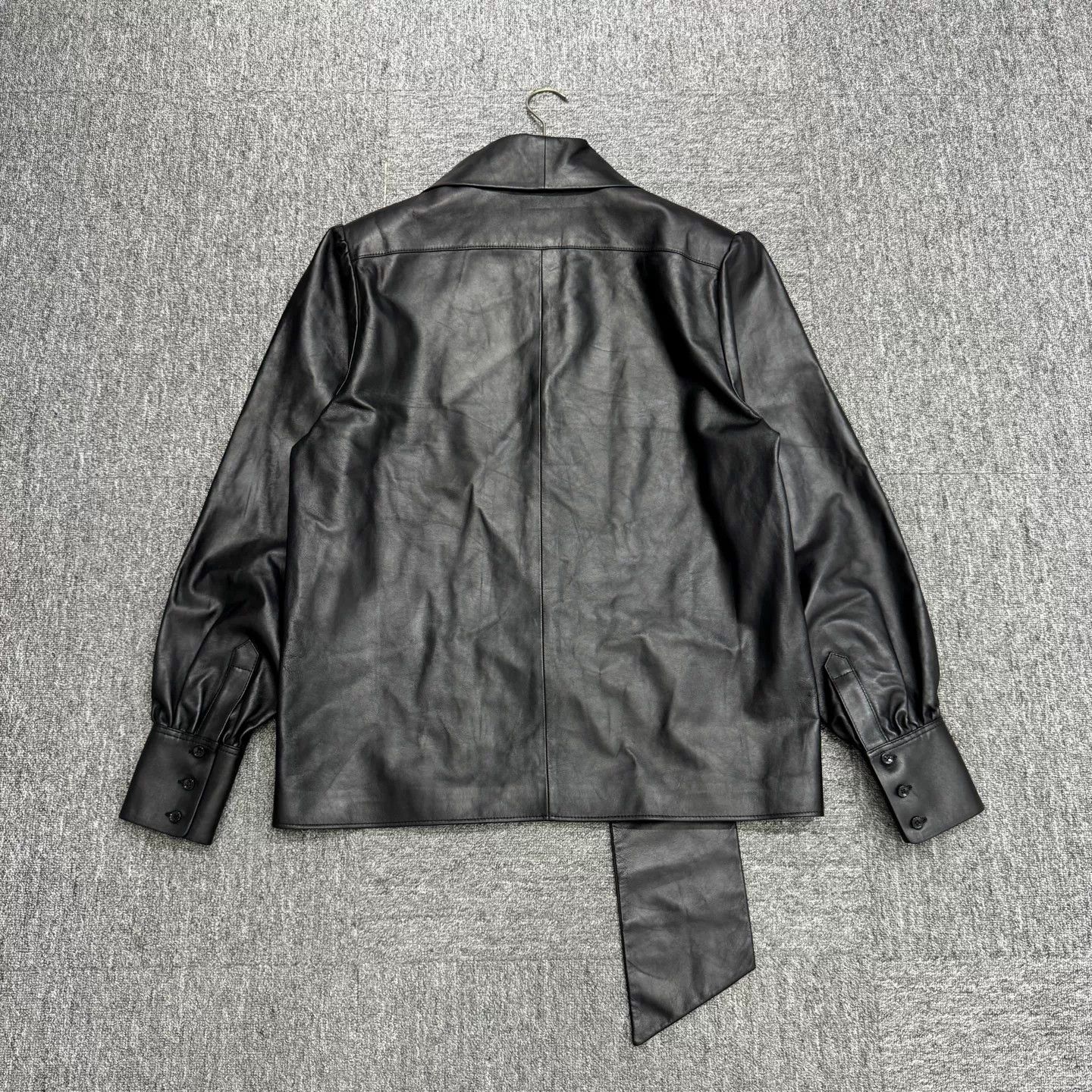 Saint Laurent Paris SLP Sheepskin Bow Jacket Size US M / EU 48-50 / 2 - 8 Thumbnail