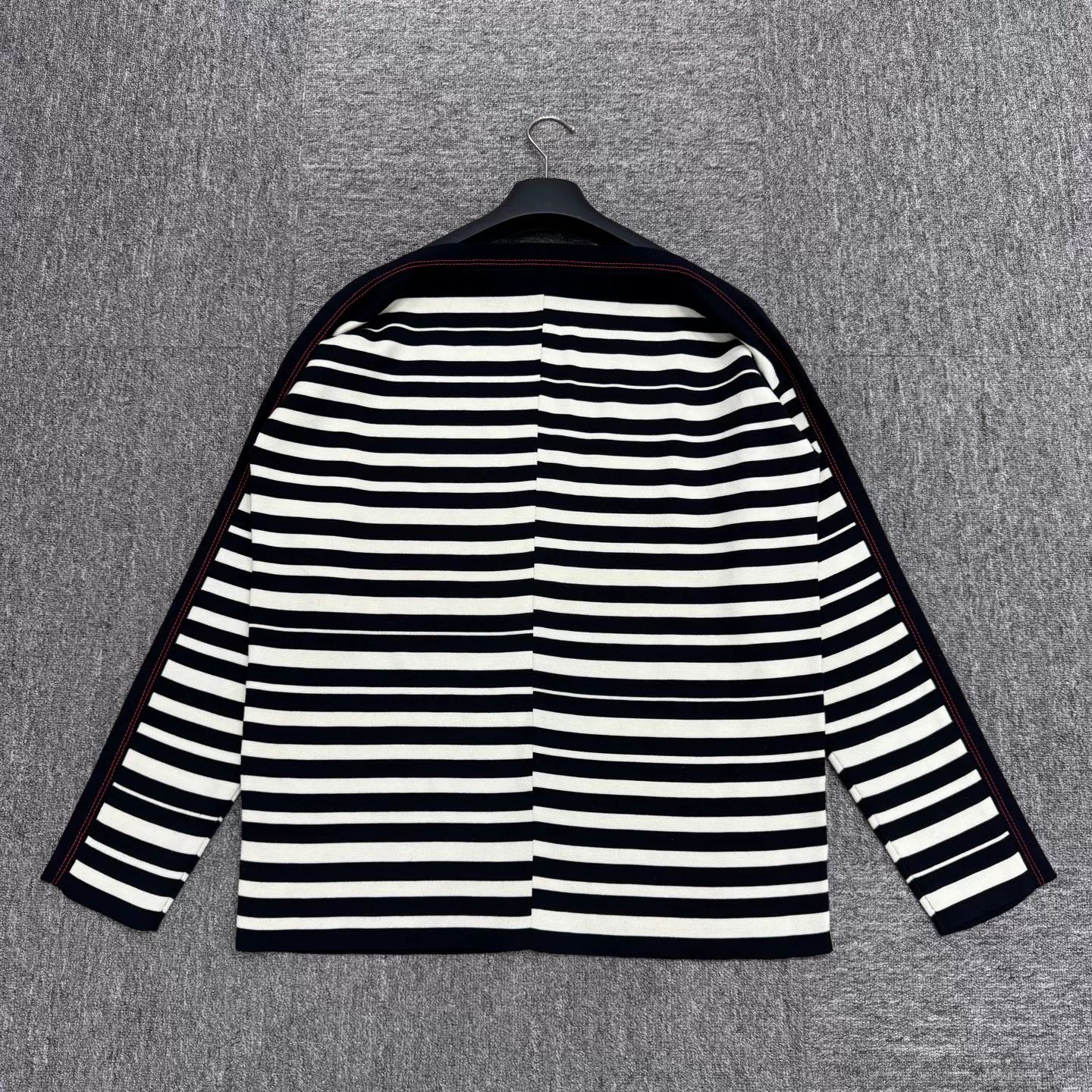Loewe Loewe Embroidered Logo Off-Shoulder Knit Size M / US 6-8 / IT 42-44 - 4 Thumbnail