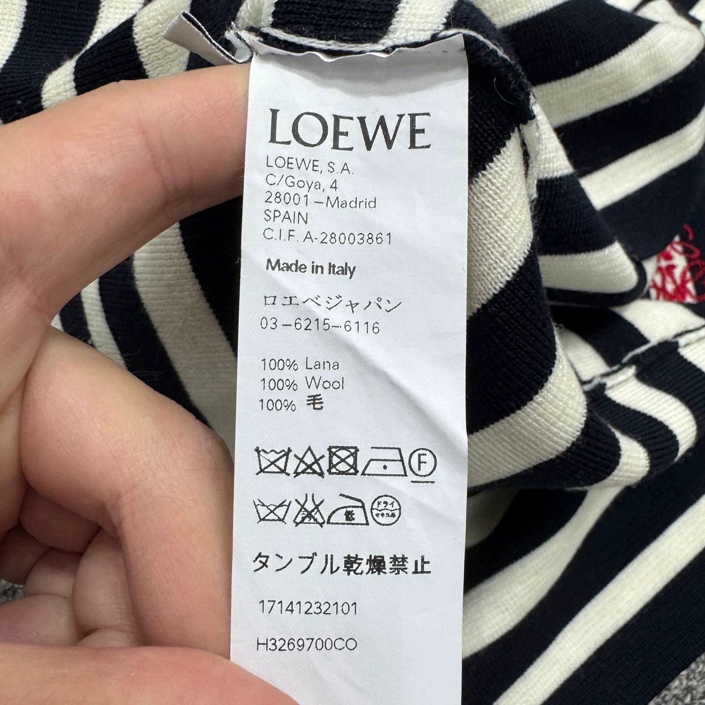 Loewe Loewe Embroidered Logo Off-Shoulder Knit Size M / US 6-8 / IT 42-44 - 3 Thumbnail
