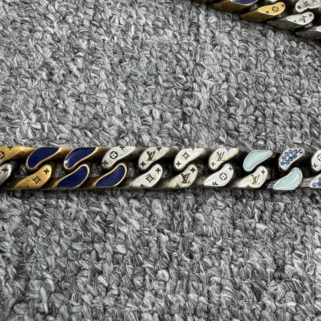 Louis Vuitton Louis Vuitton Chain Links Patches Necklace Size ONE SIZE - 5 Thumbnail