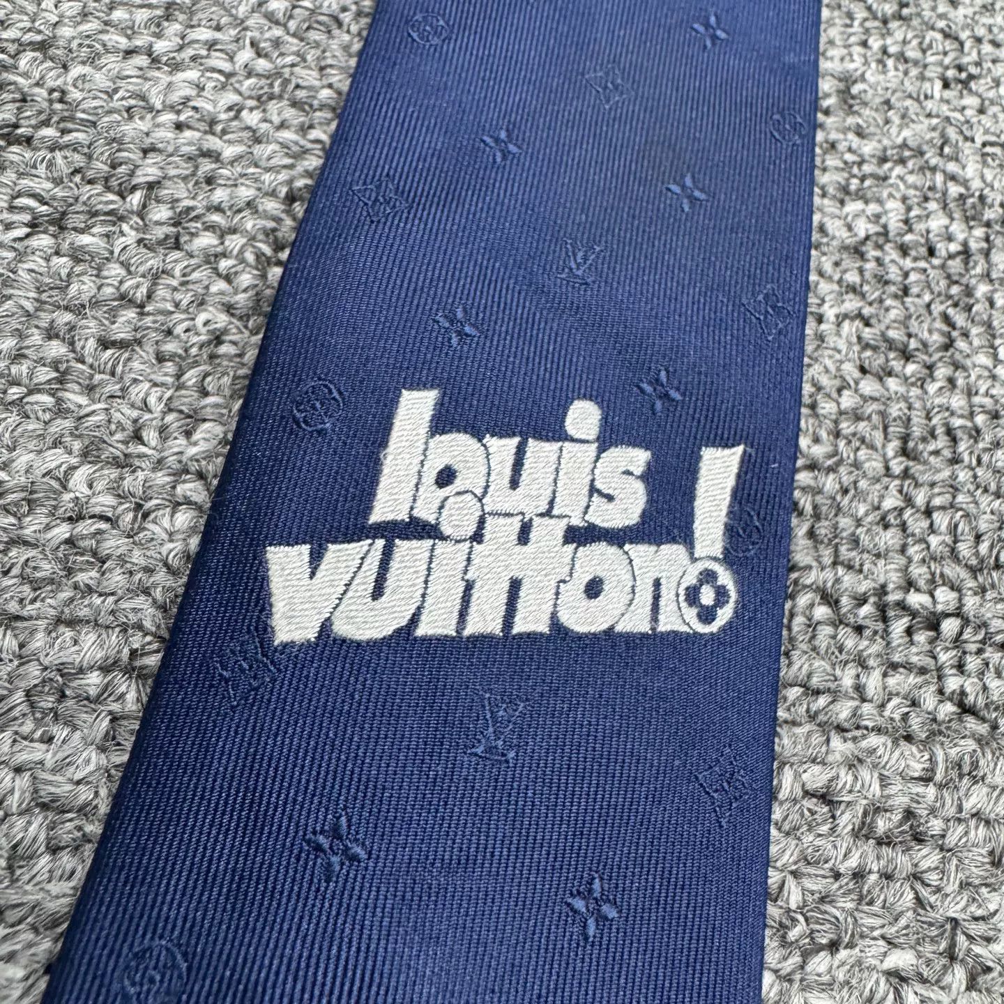 Louis Vuitton Louis Vuitton LV Monogram Tie Size ONE SIZE - 2 Thumbnail