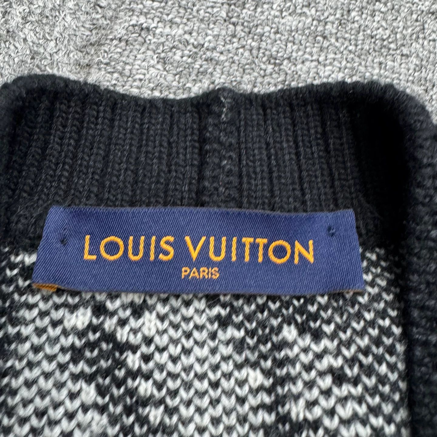 Louis Vuitton Louis Vuitton Plant Pattern Wool Cardigan Size US L / EU 52-54 / 3 - 2 Thumbnail