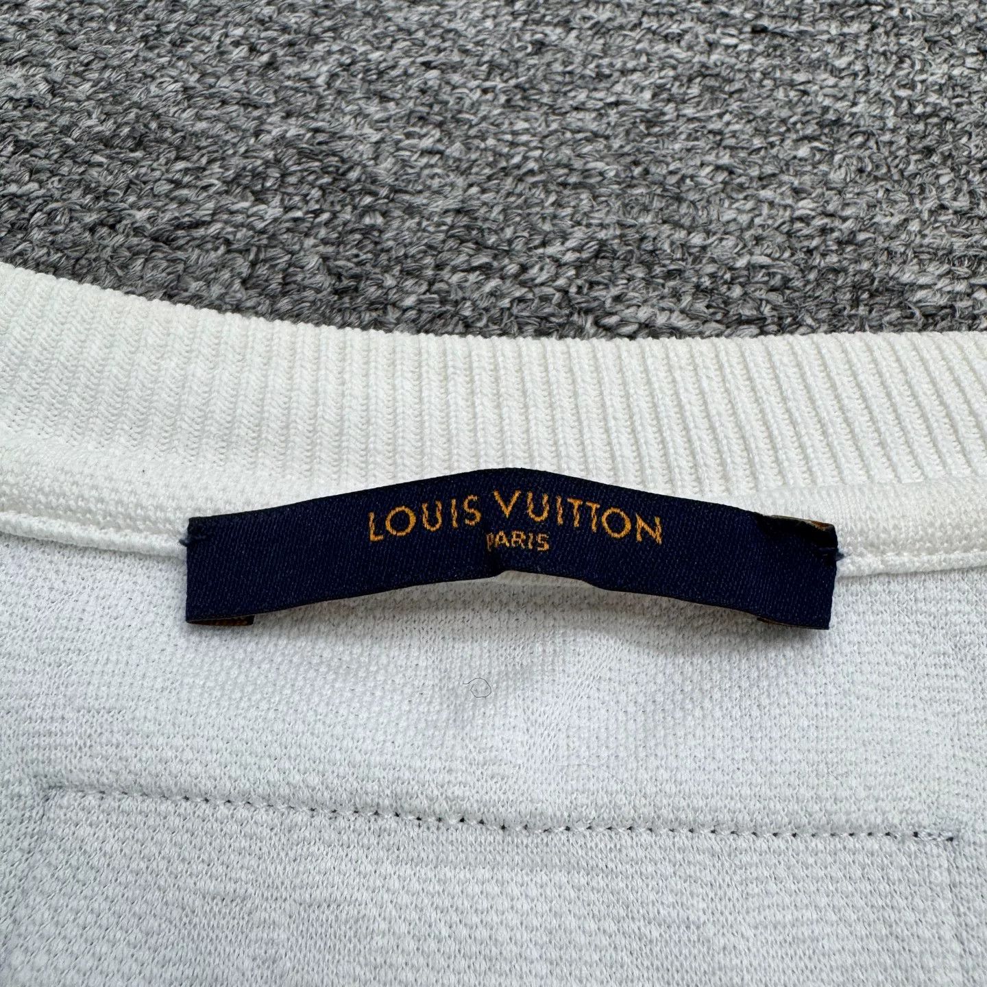 Louis Vuitton Louis Vuitton LV Doll Short Sleeve Size US XXL / EU 58 / 5 - 2 Thumbnail