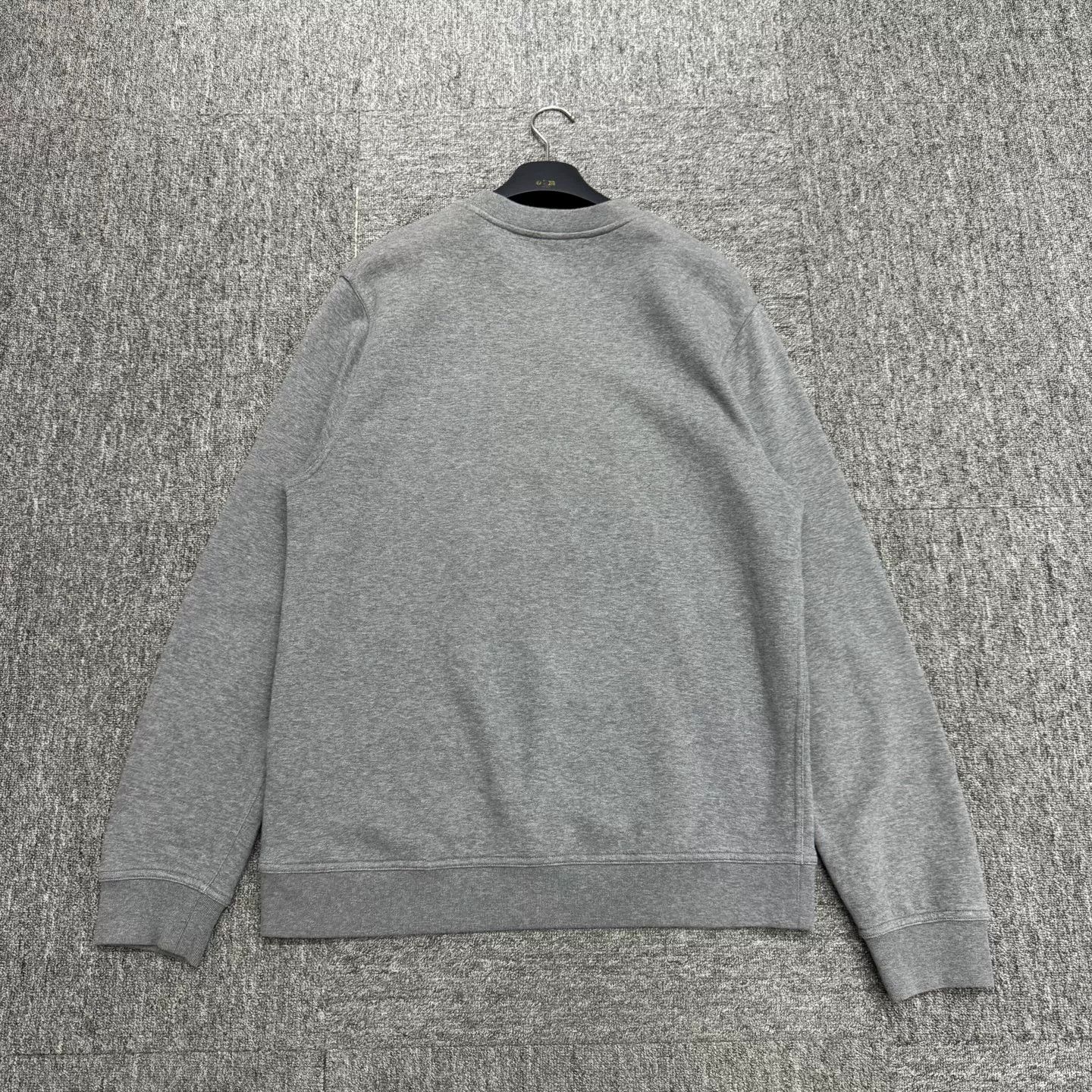 Hermes Hermes Embossed Pattern Sweatshirt Size US XL / EU 56 / 4 - 6 Thumbnail