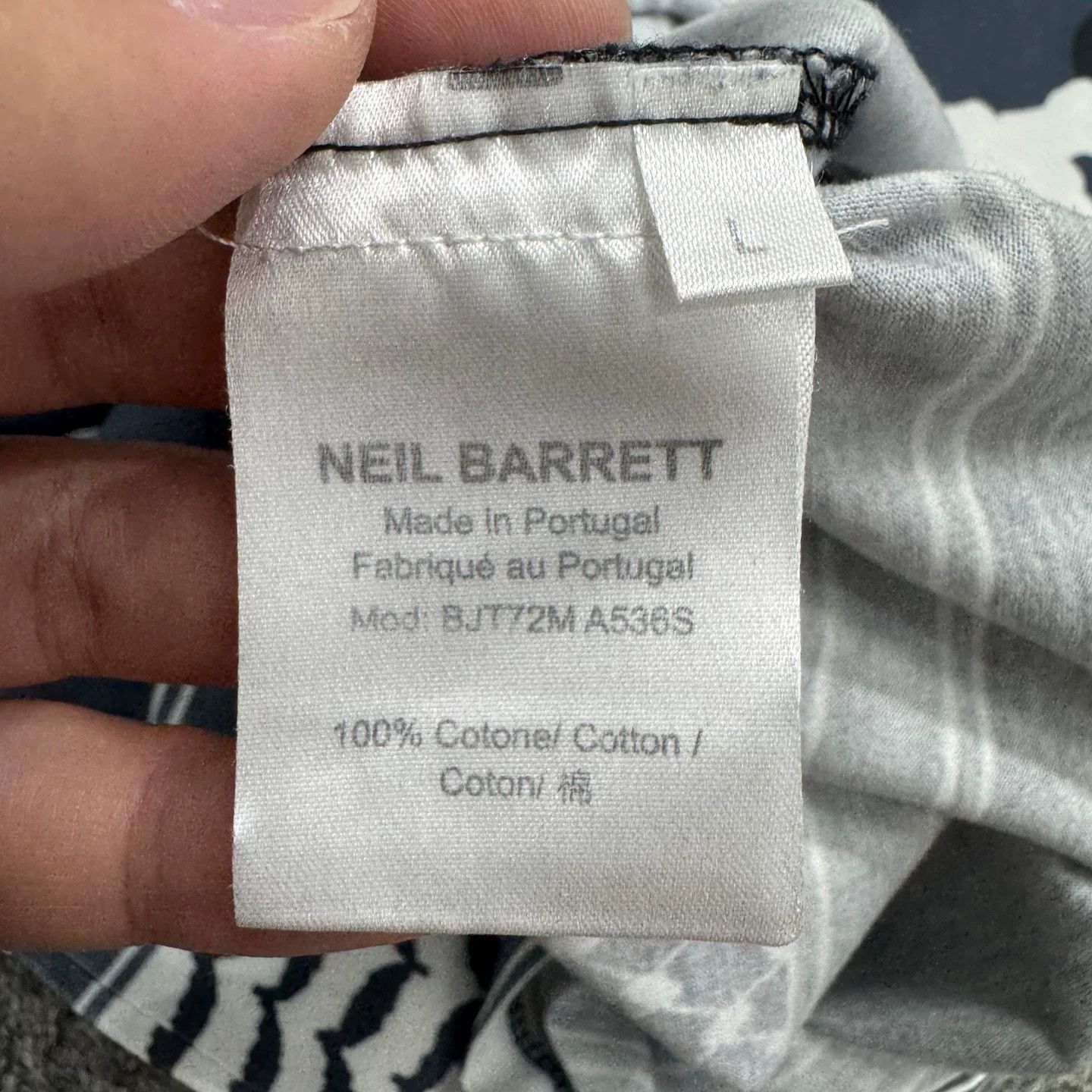 Neil Barrett Neil Barrett Camouflage Short Sleeve Size US L / EU 52-54 / 3 - 3 Thumbnail