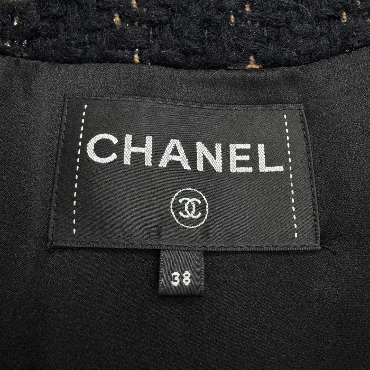 Chanel Chanel Black Gold Plaid Tweed Coat Size S / US 4 / IT 40 - 2 Thumbnail