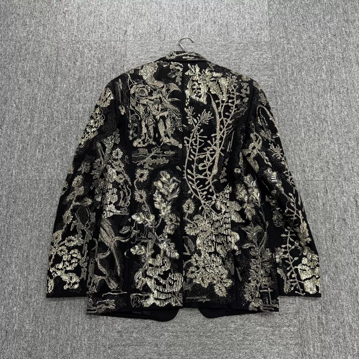 Alexander McQueen Alexander McQueen Couture Beaded Floral Wool Blazer Size US M / EU 48-50 / 2 - 5 Thumbnail