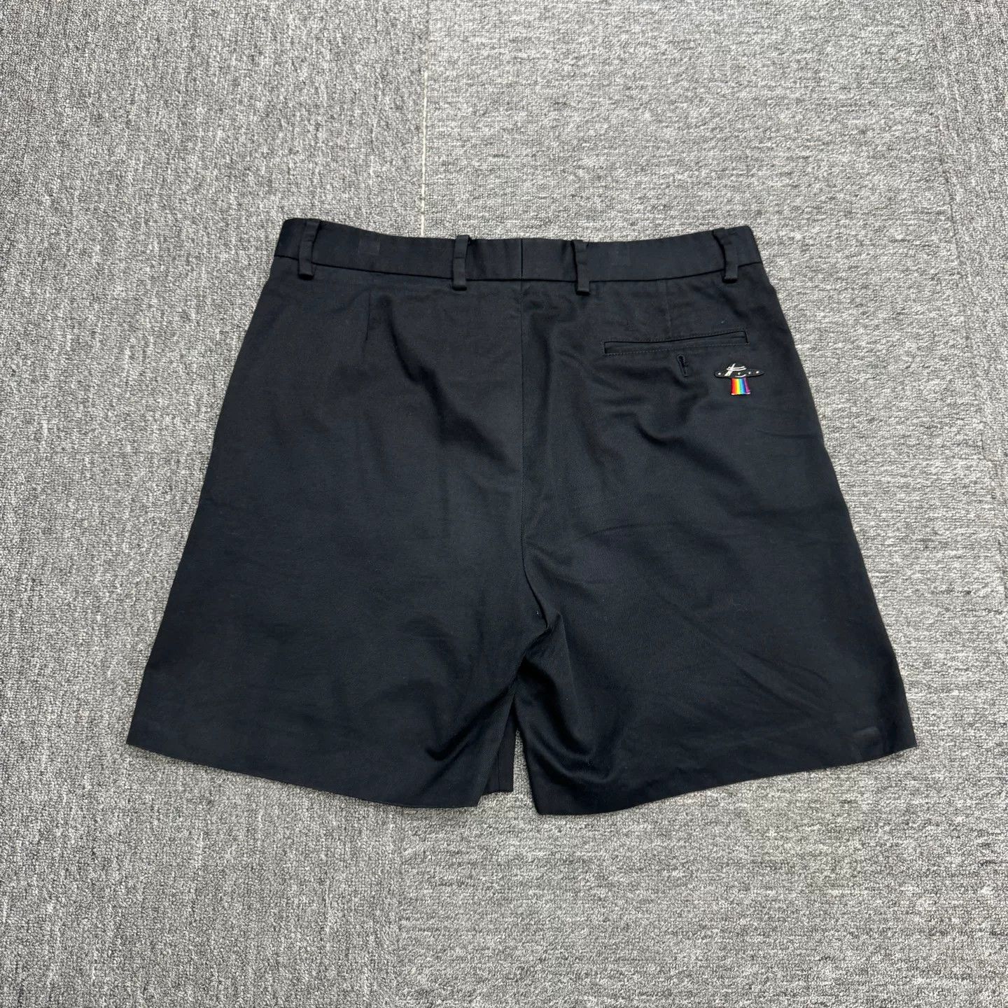 Gucci Gucci Embroidered UFO Shorts Size US 34 / EU 50 - 5 Thumbnail