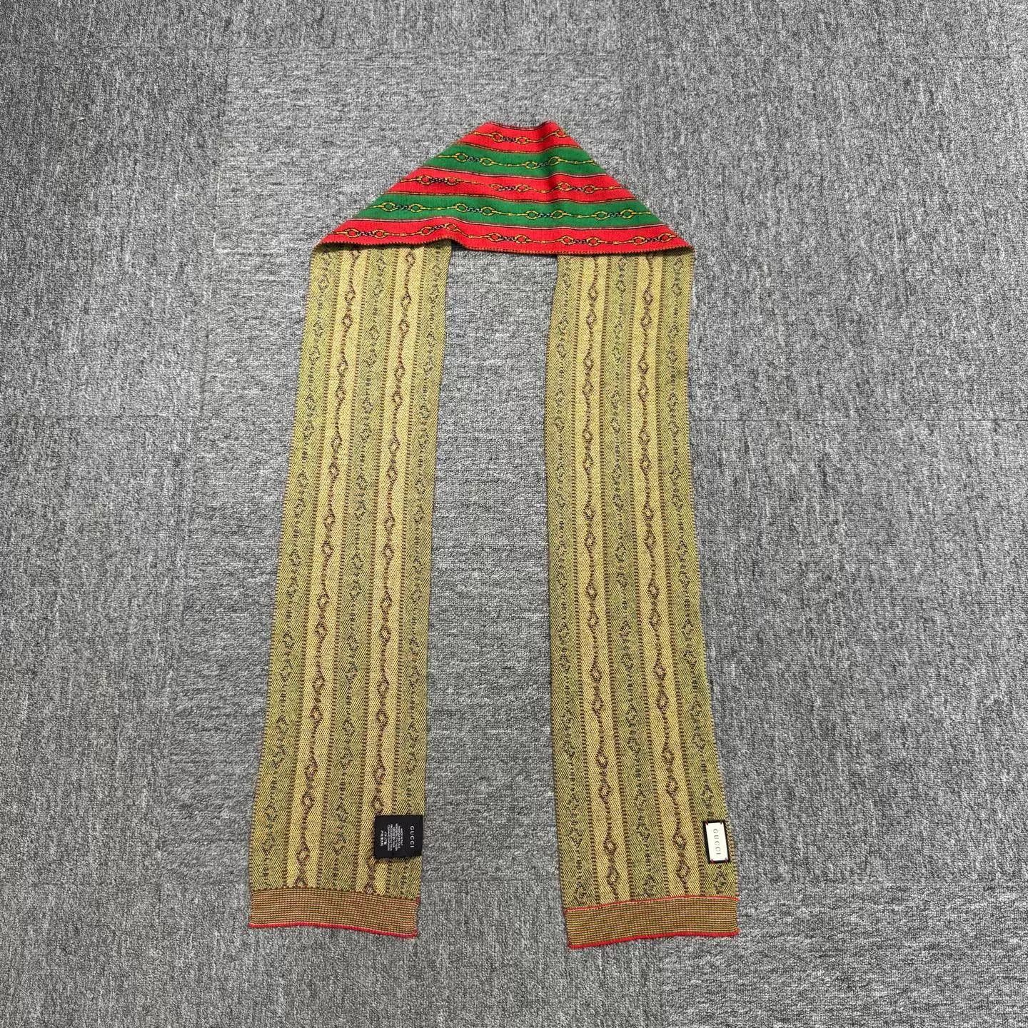 Gucci Gucci Lock Buckle Pattern Scarf Size ONE SIZE - 3 Thumbnail