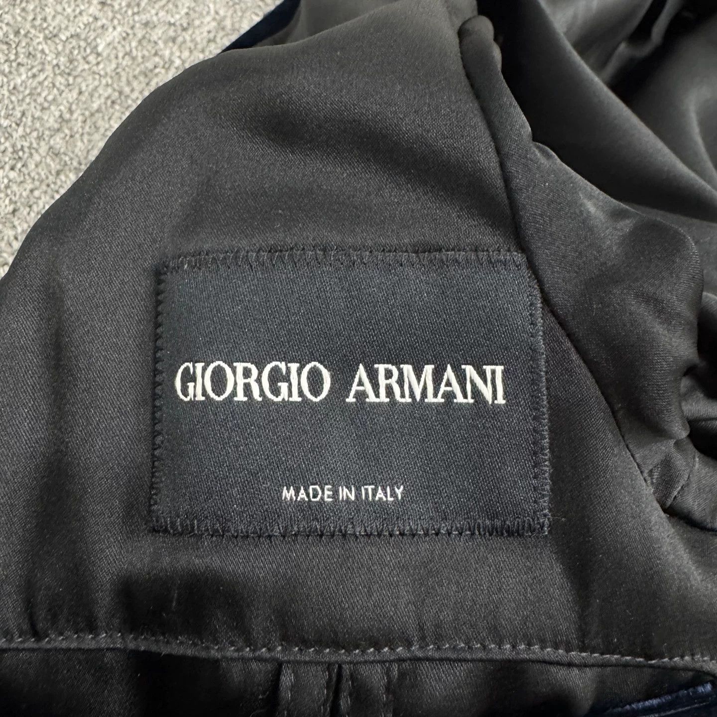 Giorgio Armani Giorgio Armani Velvet Blazer Size US M / EU 48-50 / 2 - 2 Thumbnail