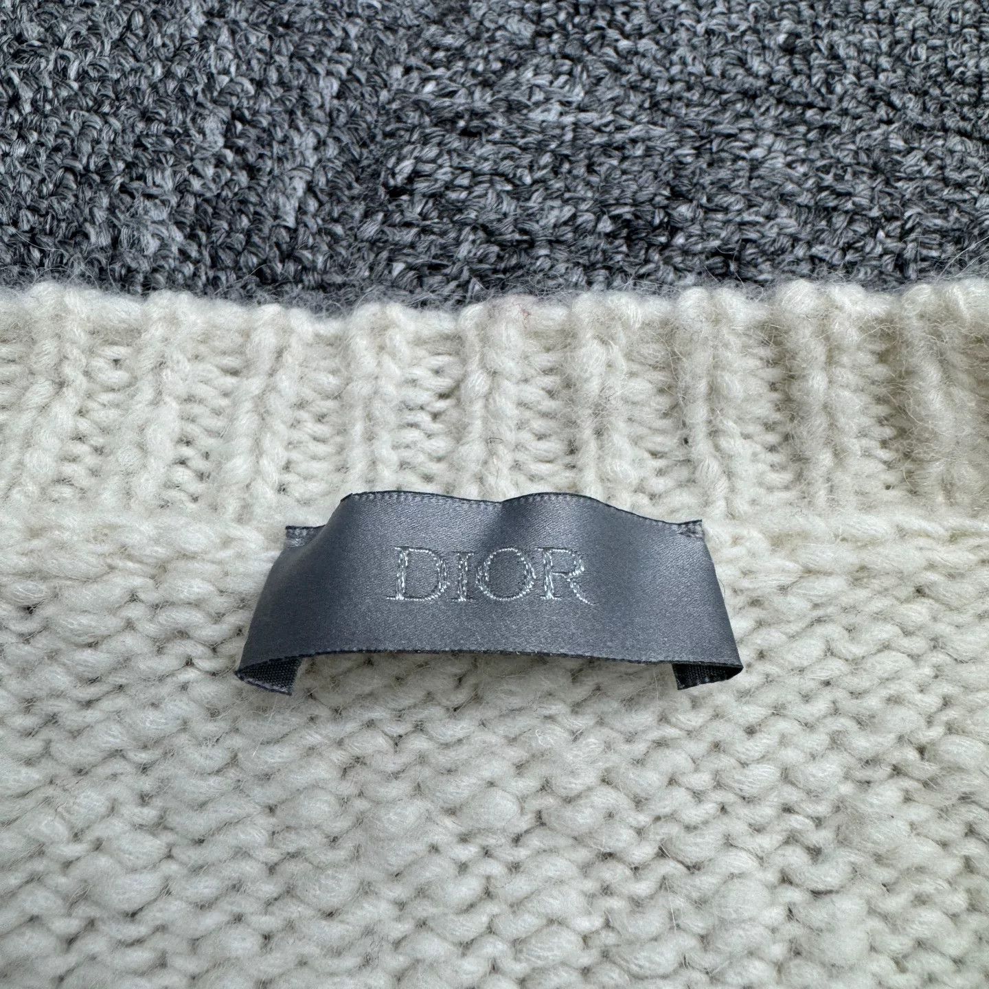 Dior Dior Embroidered Tiger Wool Sweater Size US M / EU 48-50 / 2 - 2 Thumbnail