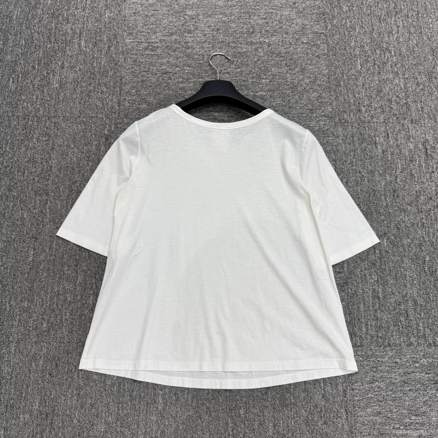 Chanel Chanel Crystal Embroidered Letter Tee Size XXS / US 00 / IT 34 - 6 Thumbnail