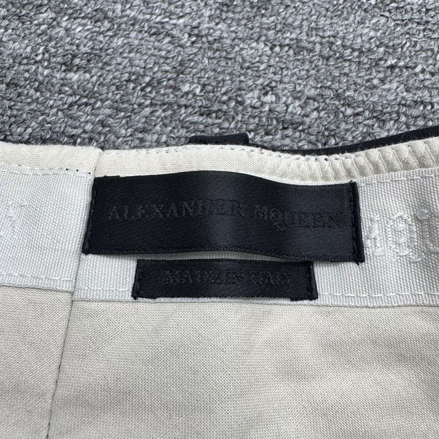 Alexander McQueen Alexander McQueen Embroidered Casual Pants Size US 35 - 2 Thumbnail
