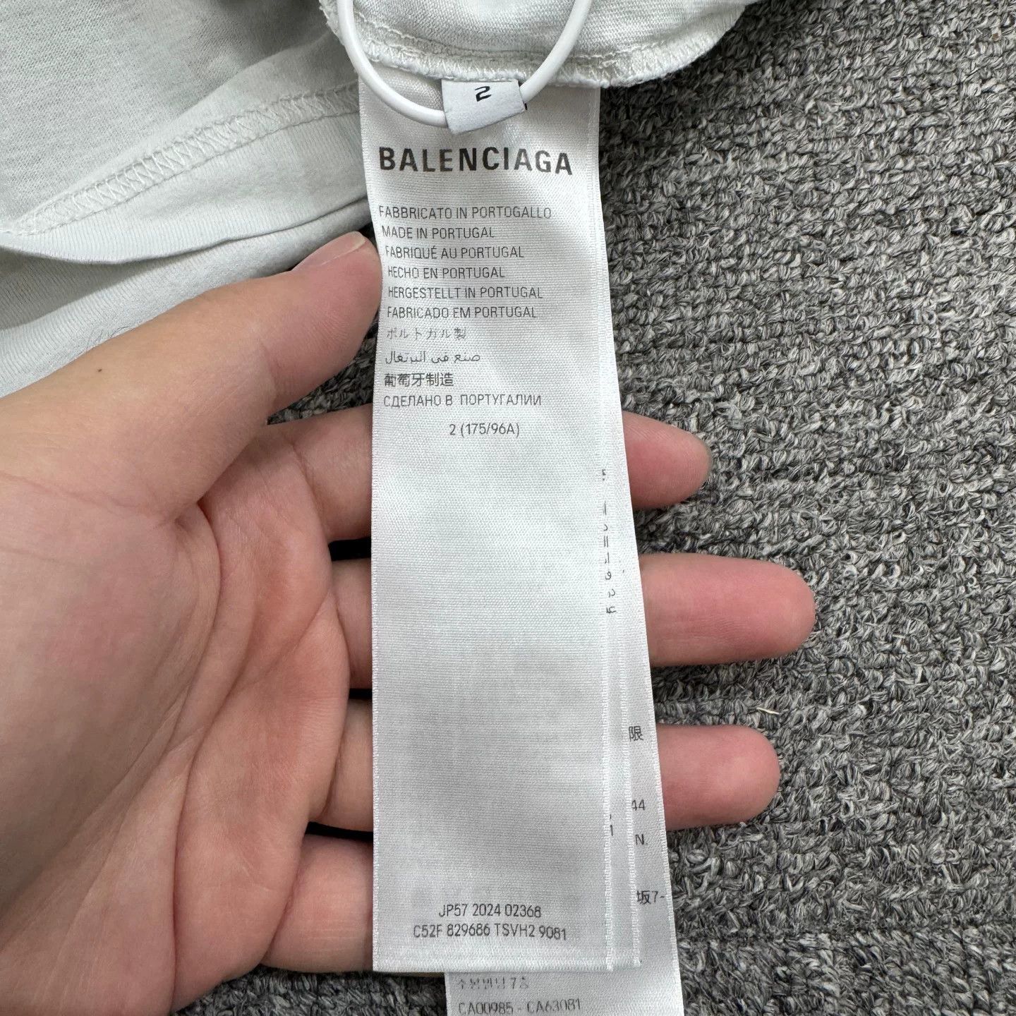Balenciaga Balenciaga Double Ring Embroidered Tee Size US M / EU 48-50 / 2 - 4 Thumbnail