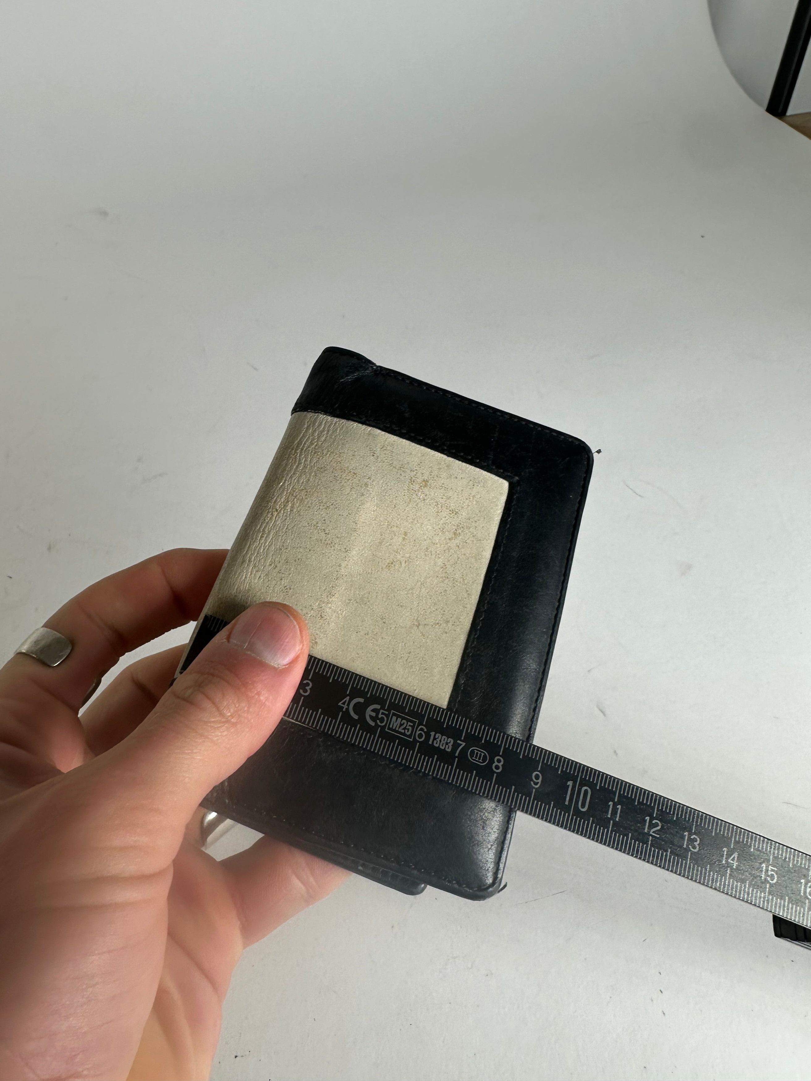 Celine Vintage Paris Leather Keychain Wallet Black White Size ONE SIZE - 9 Thumbnail