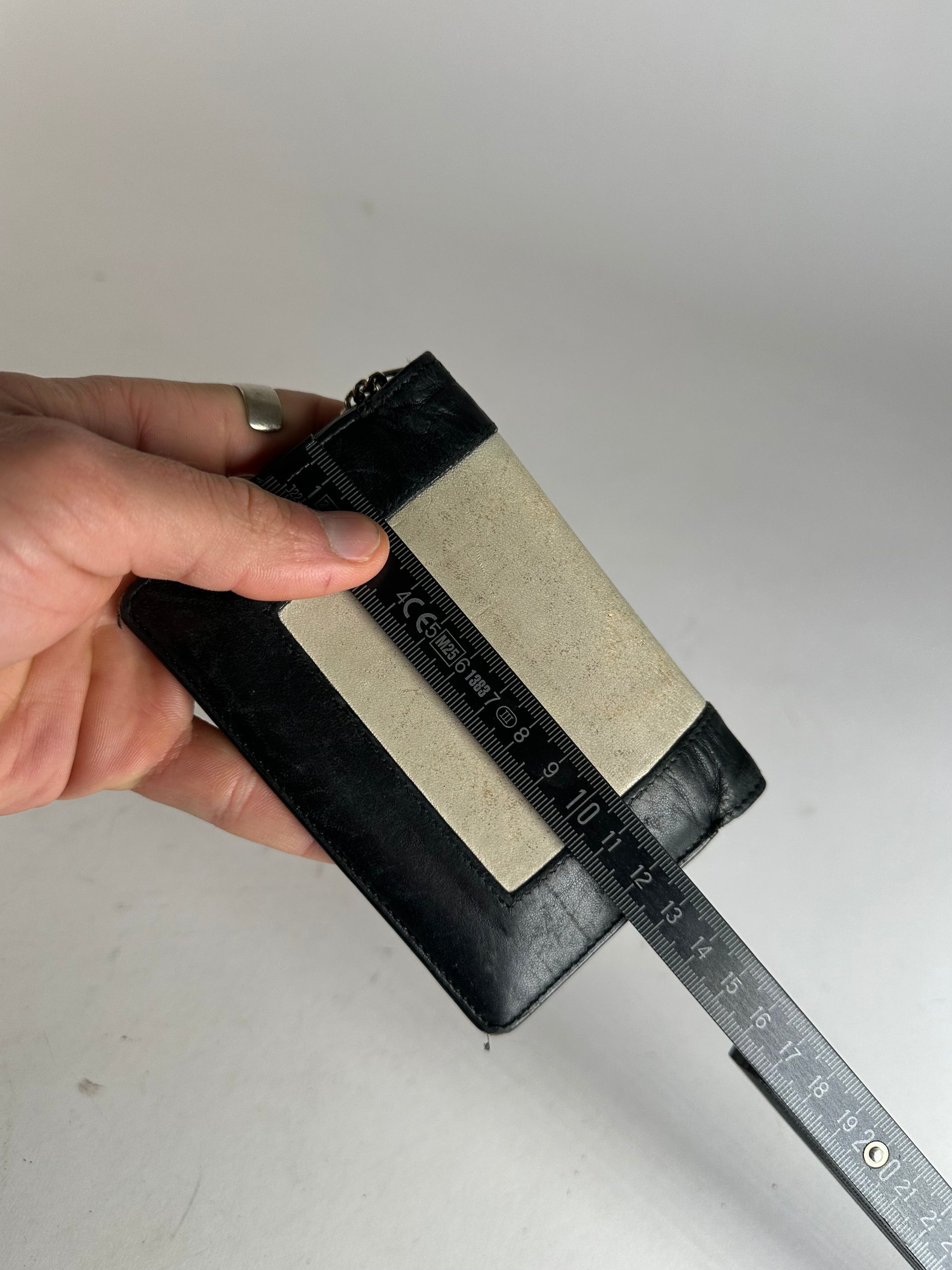 Celine Vintage Paris Leather Keychain Wallet Black White Size ONE SIZE - 8 Thumbnail