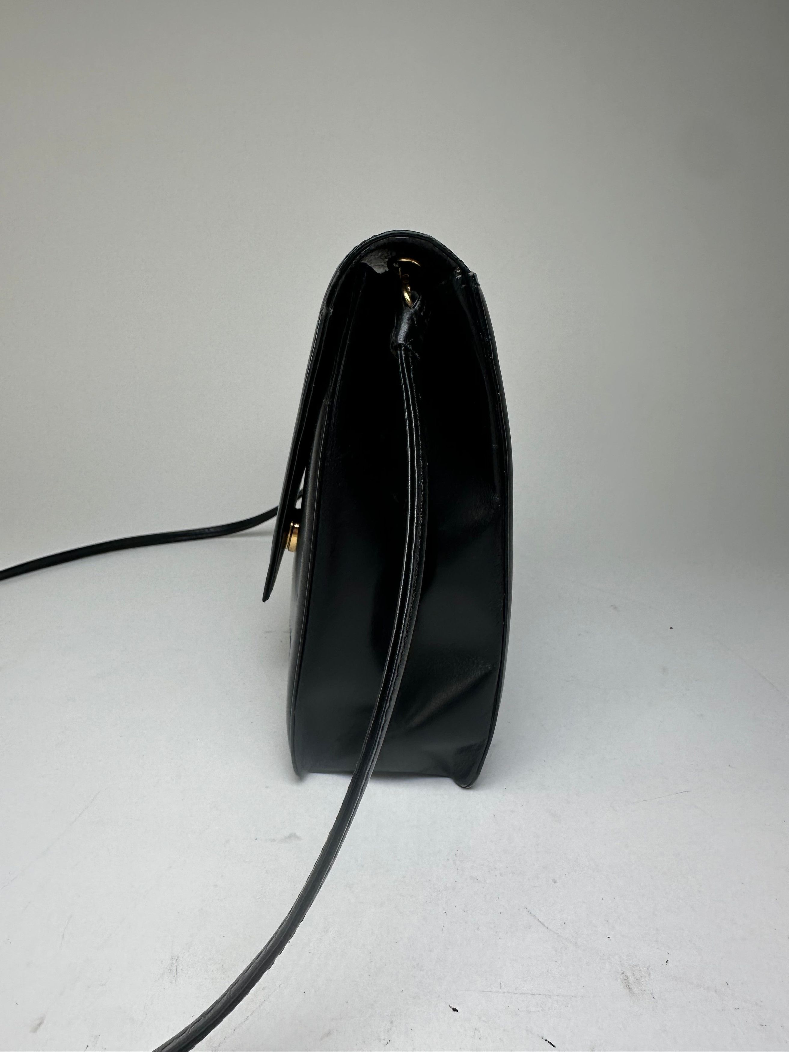 Givenchy Vintage Asymetric Leather Shoulder Bag Black Size ONE SIZE - 8 Thumbnail