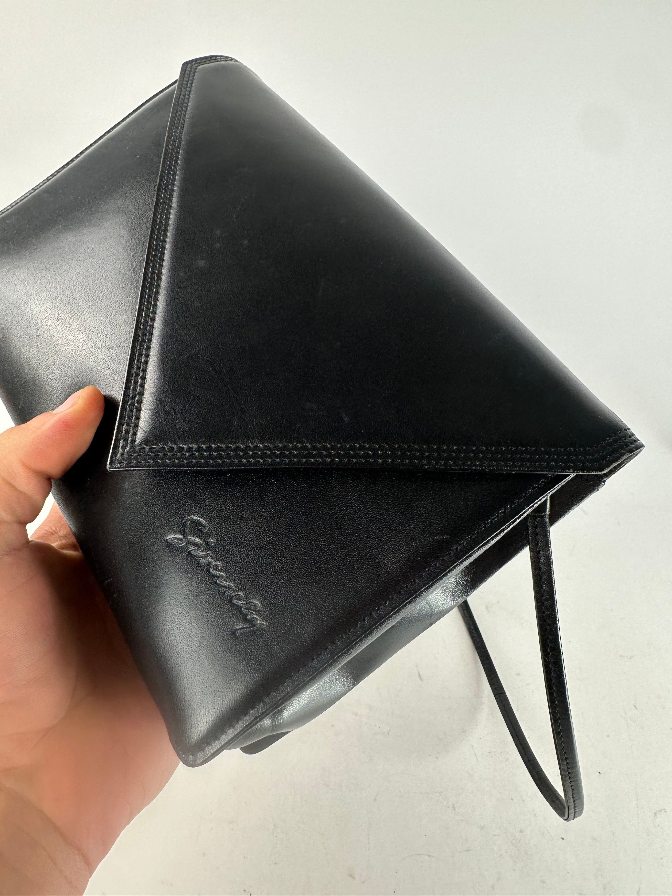 Givenchy Vintage Asymetric Leather Shoulder Bag Black Size ONE SIZE - 13 Thumbnail