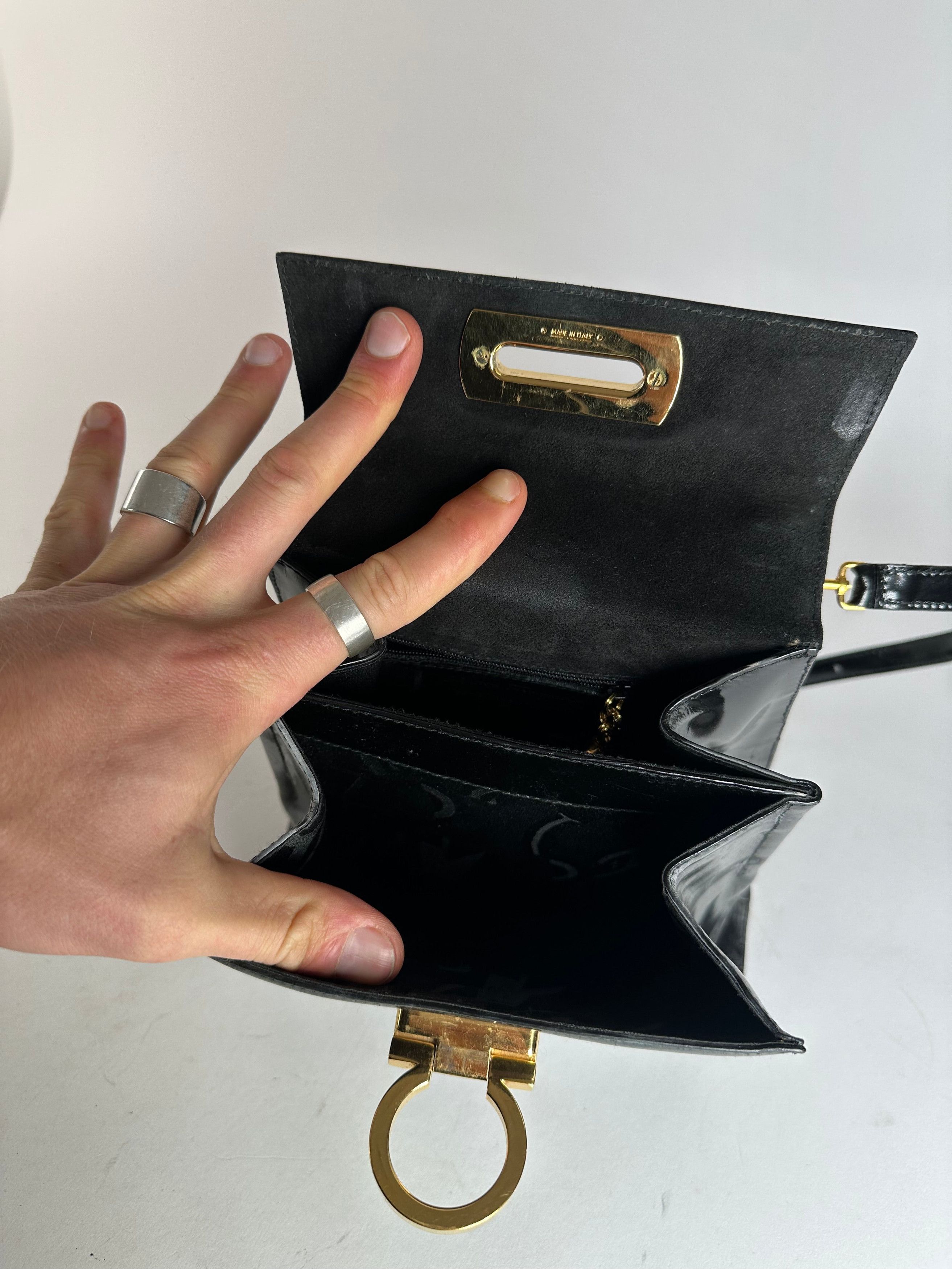 Salvatore Ferragamo Vintage 2Way Patent Leather Handbag Black Size ONE SIZE - 3 Thumbnail