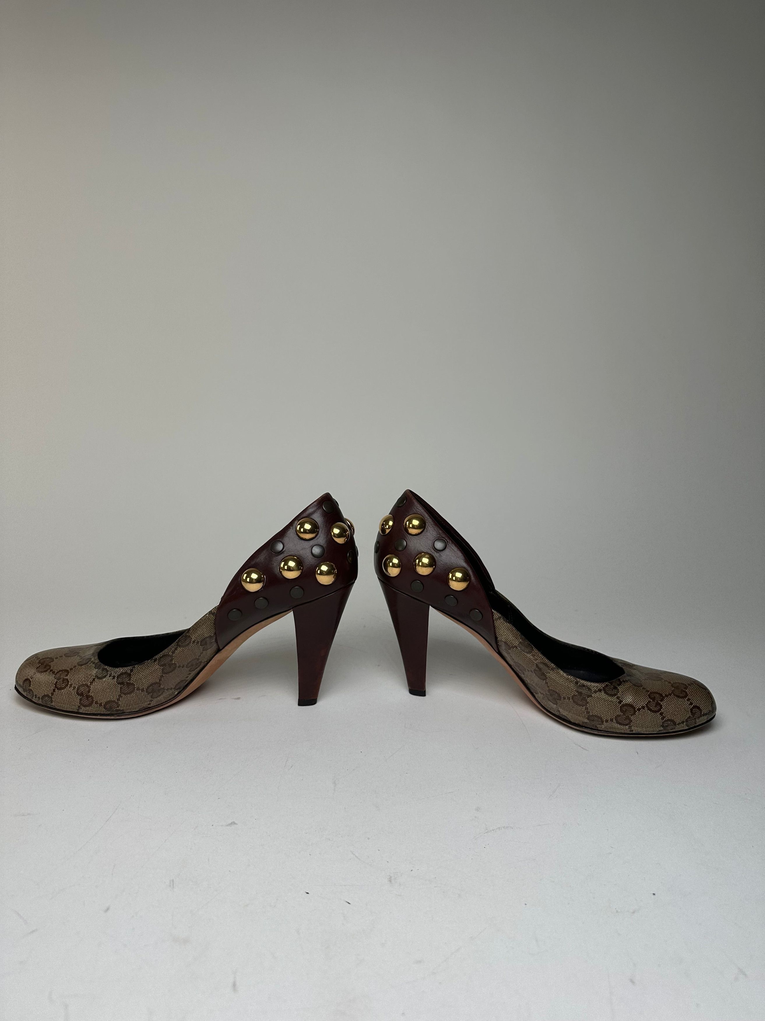 Gucci Vintage Studded Monogram Leather Pumps Beige Brown EU40 Size US 7 / IT 37 - 6 Thumbnail