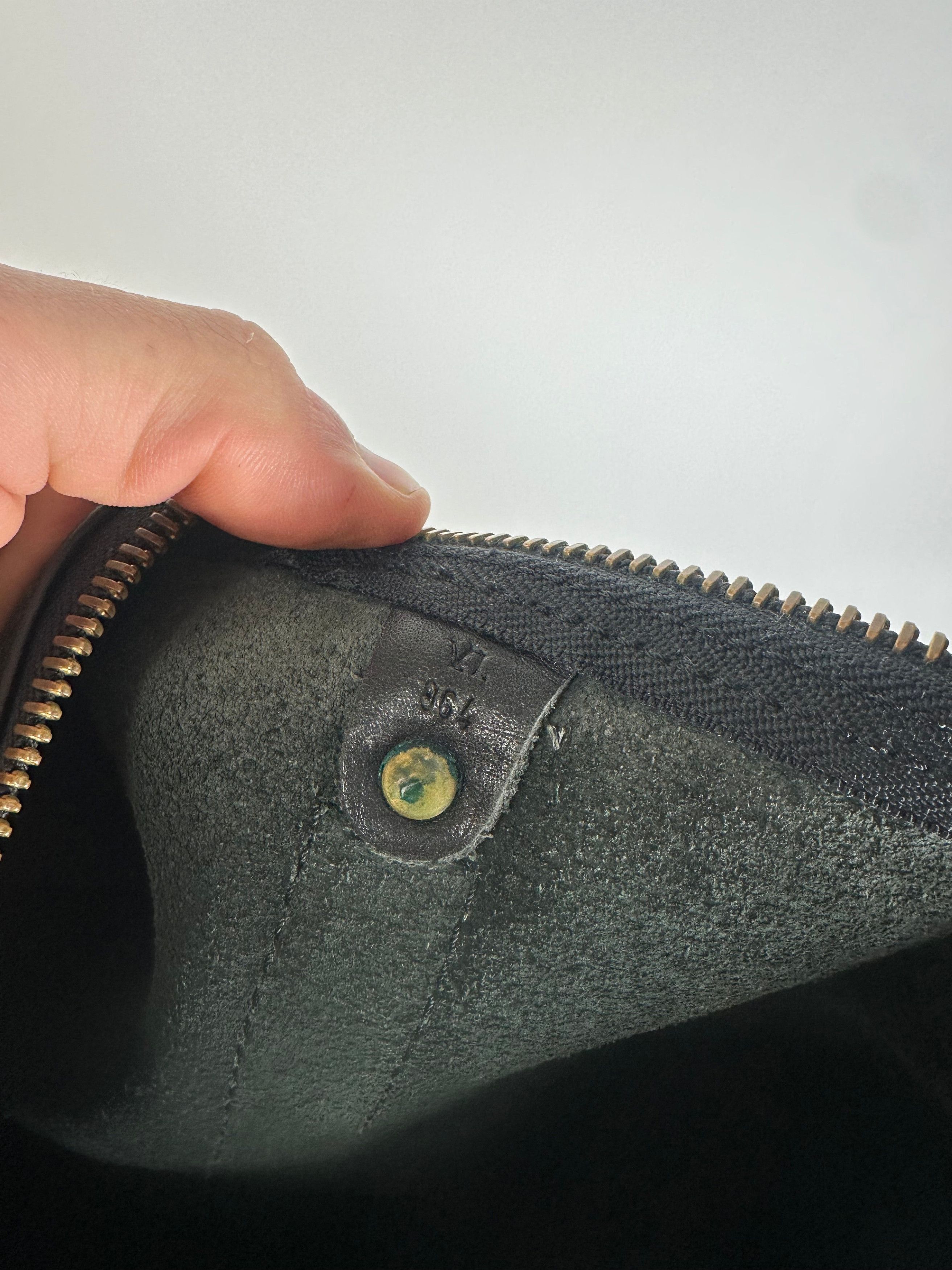 Louis Vuitton Vintage EPI Leather 60 Keepball Black Size ONE SIZE - 5 Thumbnail