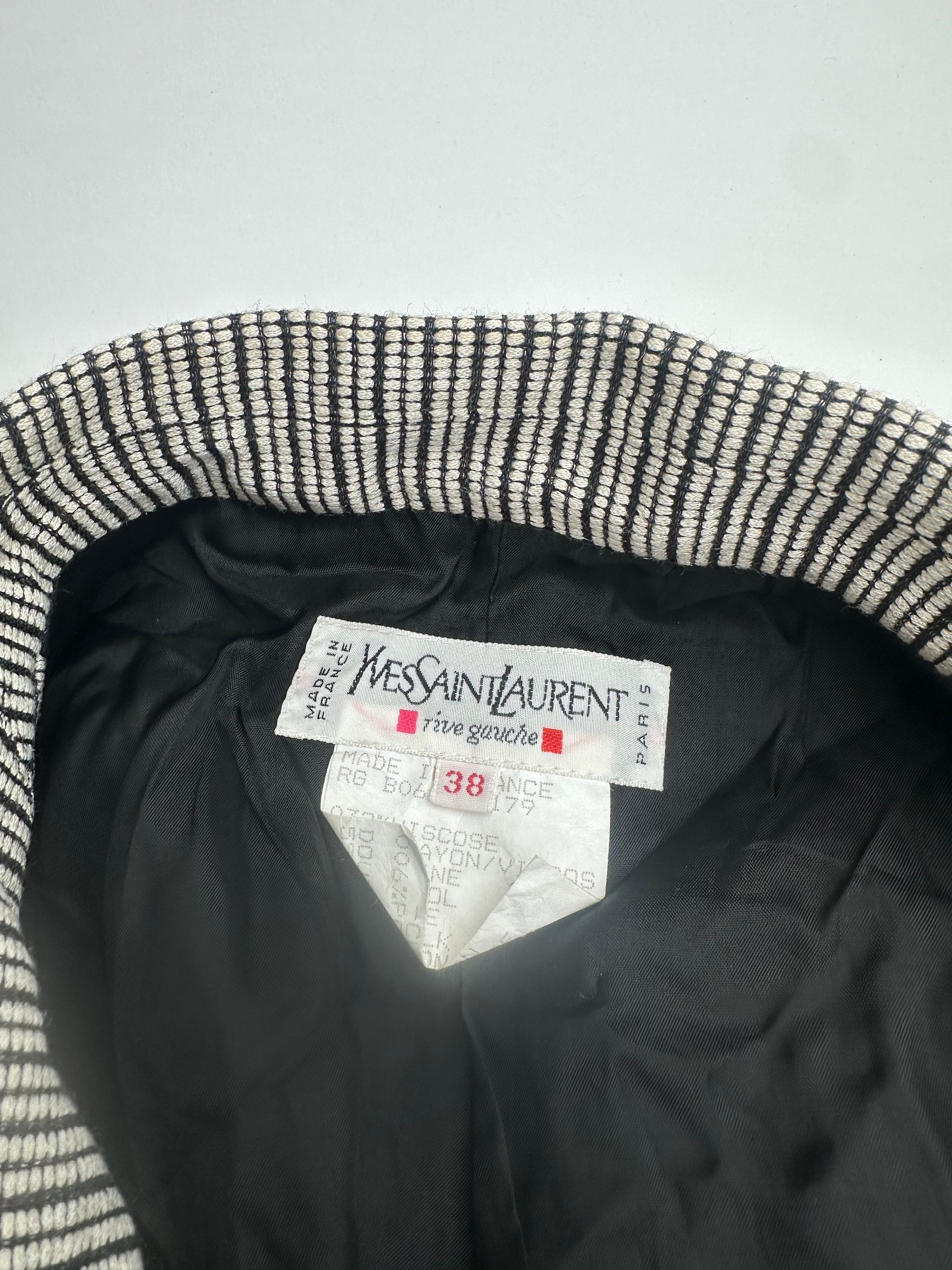 Other Vintage Yves Saint Laurent Wool Blazer / Short Coat Grey Bla Size M / US 6-8 / IT 42-44 - 8 Thumbnail
