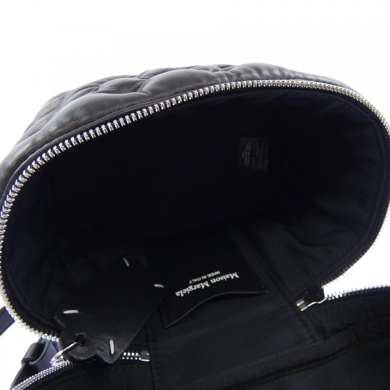 Maison Margiela Maison Margiela Maison Margiela Glam Slam Sheepskin Shoulder Bag Leather Vanity Bag SB2WD0091 DUTY FREE for USA Size ONE SIZE - 6 Thumbnail