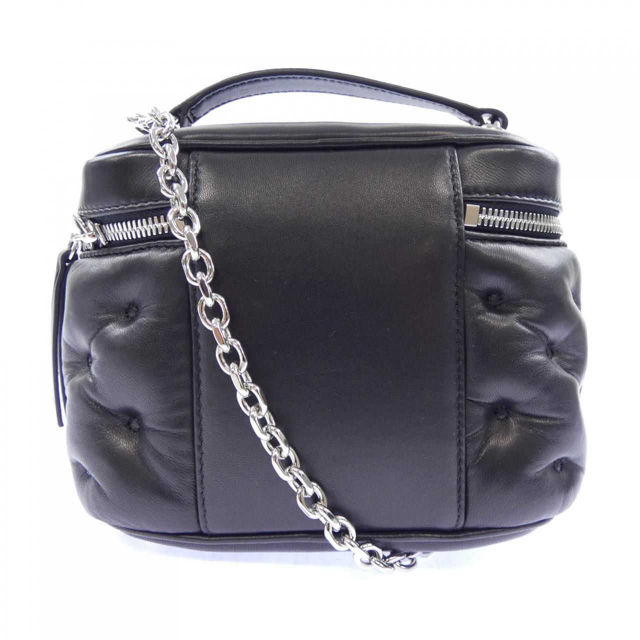 Maison Margiela Maison Margiela Maison Margiela Glam Slam Sheepskin Shoulder Bag Leather Vanity Bag SB2WD0091 DUTY FREE for USA Size ONE SIZE - 3 Thumbnail