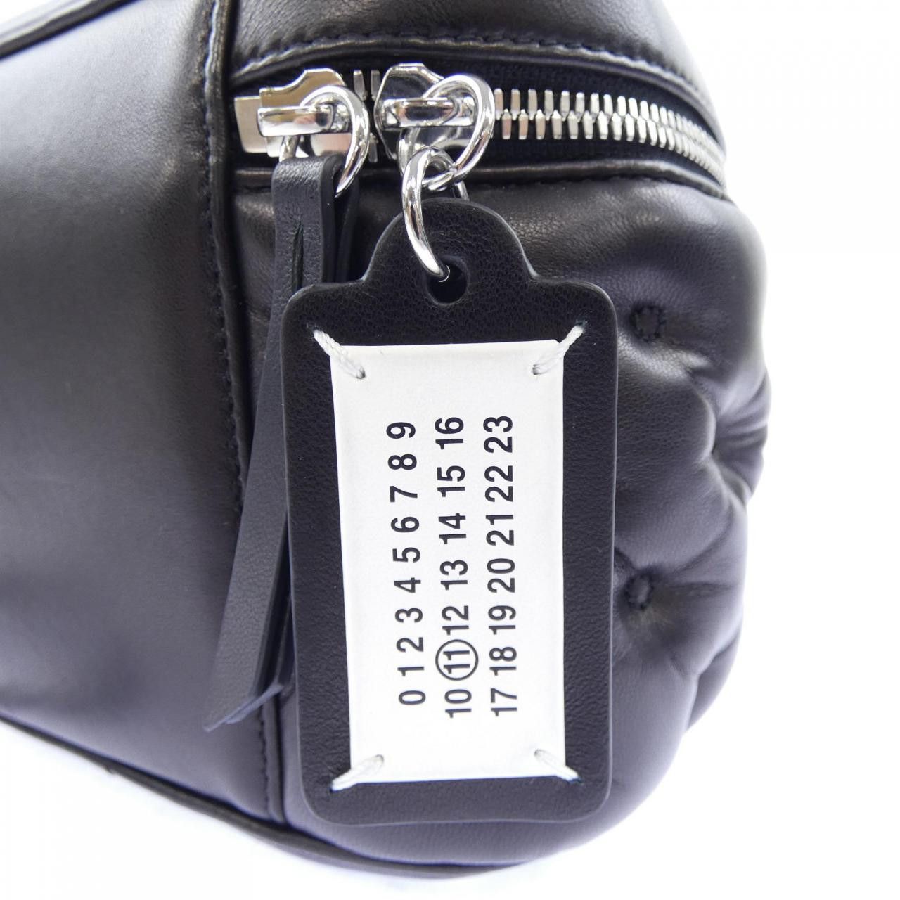 Maison Margiela Maison Margiela Maison Margiela Glam Slam Sheepskin Shoulder Bag Leather Vanity Bag SB2WD0091 DUTY FREE for USA Size ONE SIZE - 9 Thumbnail