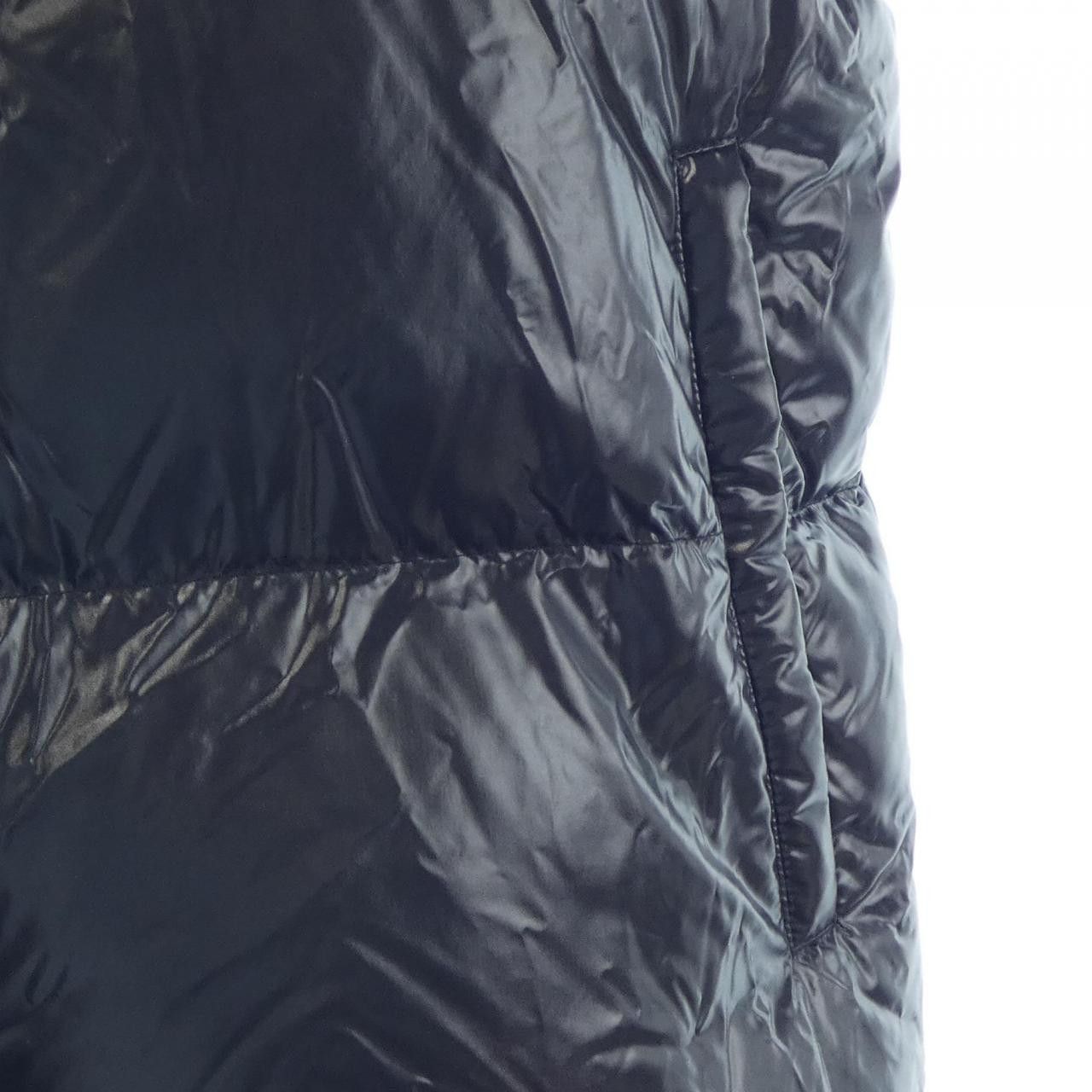 Moncler Moncler Moncler BANKER Down Vest Textile Outerwear BANKER DUTY FREE for USA Size ONE SIZE - 7 Thumbnail
