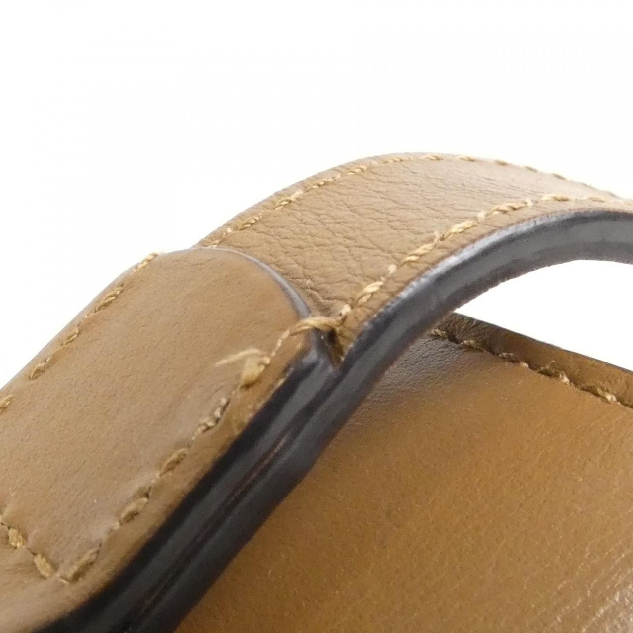 Gucci Gucci Gucci Zumi Leather Shoulder Bag Leather Shoulder Bag 57638805J0X DUTY FREE for USA Size ONE SIZE - 7 Thumbnail