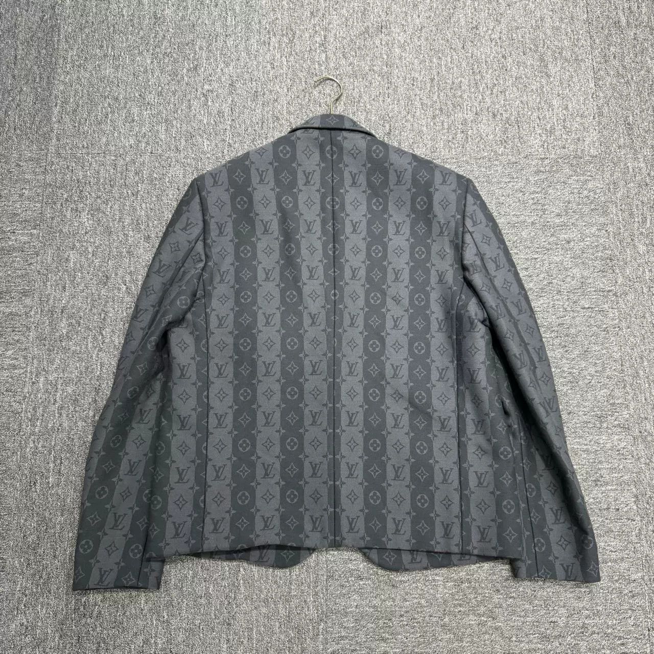 Louis Vuitton Louis Vuitton Nigo Heart Embroidery Blazer Size US M / EU 48-50 / 2 - 6 Thumbnail