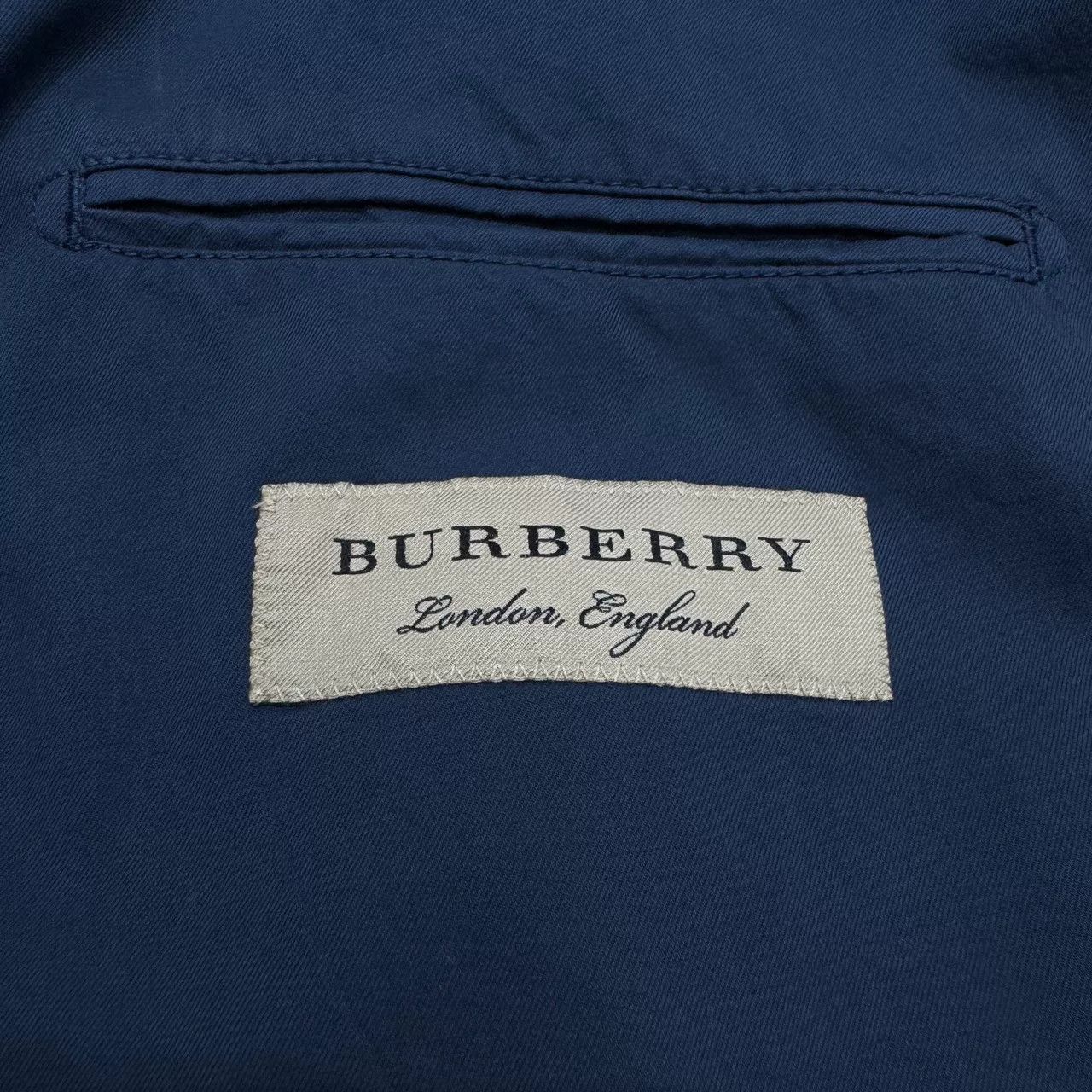 Burberry Burberry Solid Color Suit Jacket Size US M / EU 48-50 / 2 - 2 Thumbnail