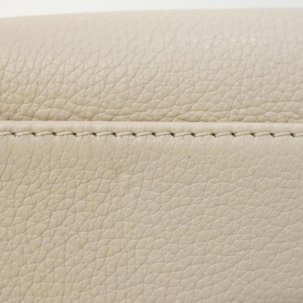 Louis Vuitton Louis Vuitton Louis Vuitton On My Side calf leather coated canvas bag Leather Tote Bag M58485 DUTY FREE for USA Size ONE SIZE - 4 Thumbnail