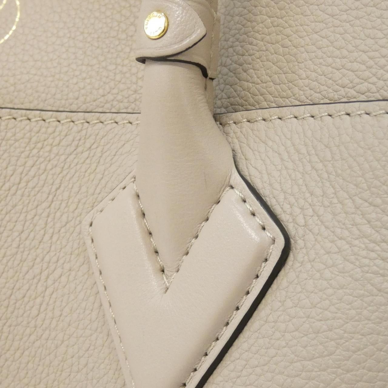 Louis Vuitton Louis Vuitton Louis Vuitton On My Side calf leather coated canvas bag Leather Tote Bag M58485 DUTY FREE for USA Size ONE SIZE - 5 Thumbnail