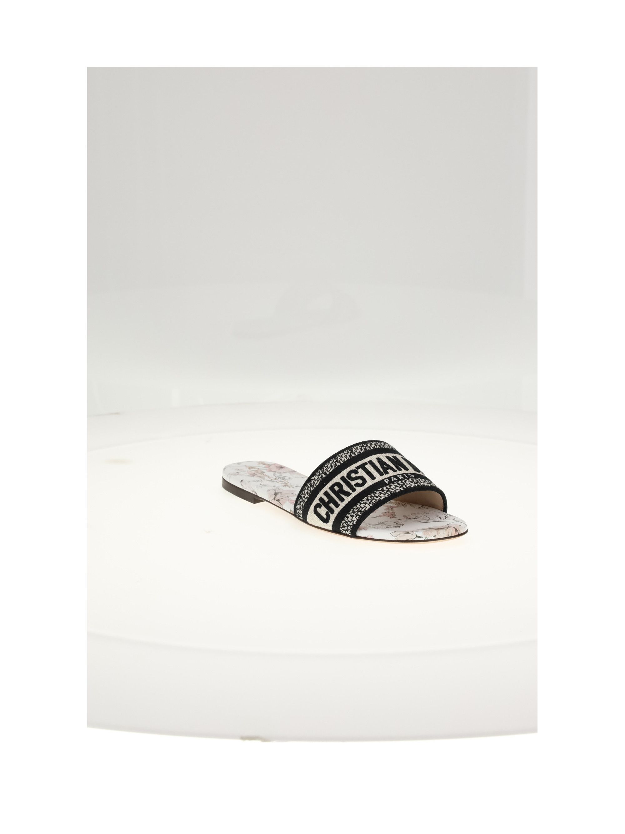 Dior DWAY SLIDE 0.5CM Size US 7 / IT 37 - 2 Thumbnail